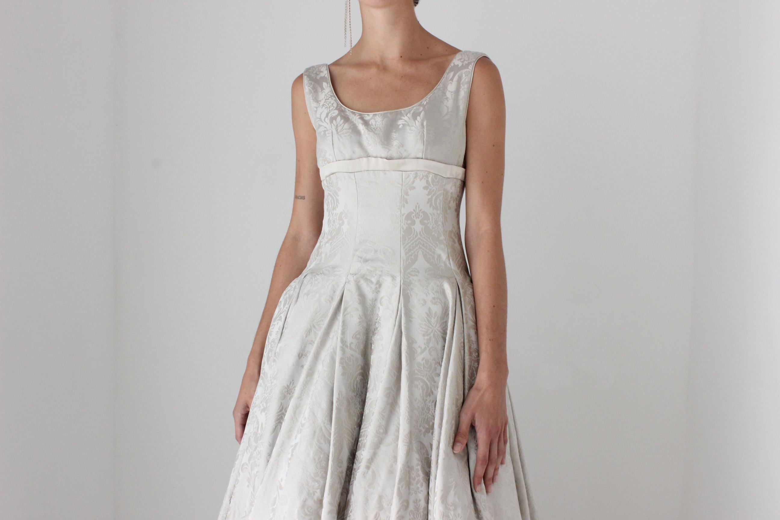 1994 Romantic Renaissance Bride Courtier Jacquard Wedding Dress
