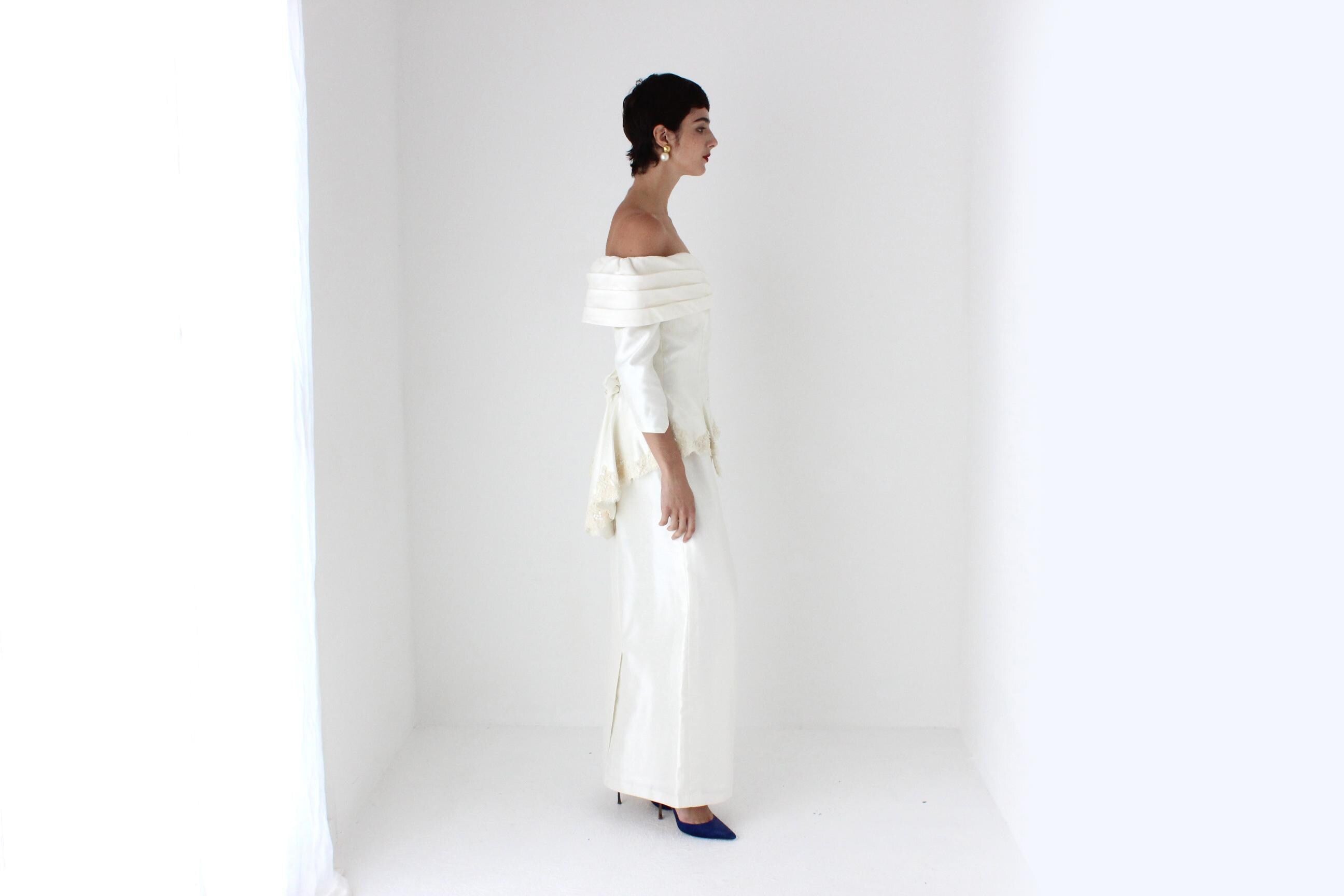 Heavenly 80s Off Shoulder '2 Piece' Wedding Dress
