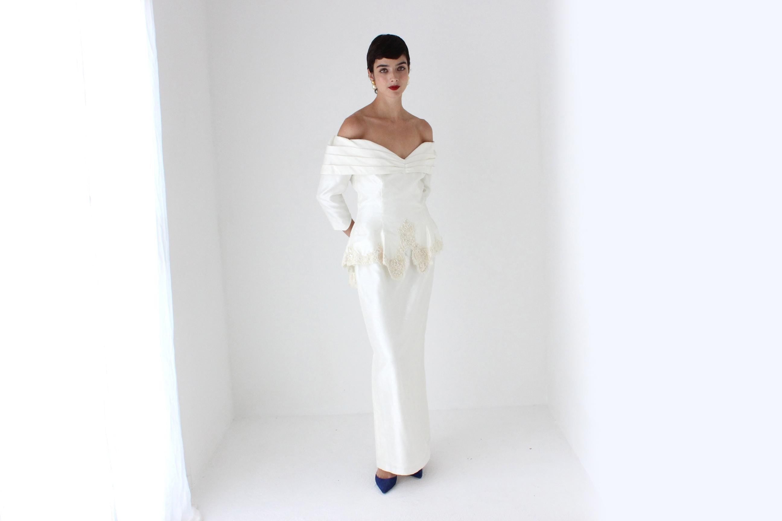 Heavenly 80s Off Shoulder '2 Piece' Wedding Dress