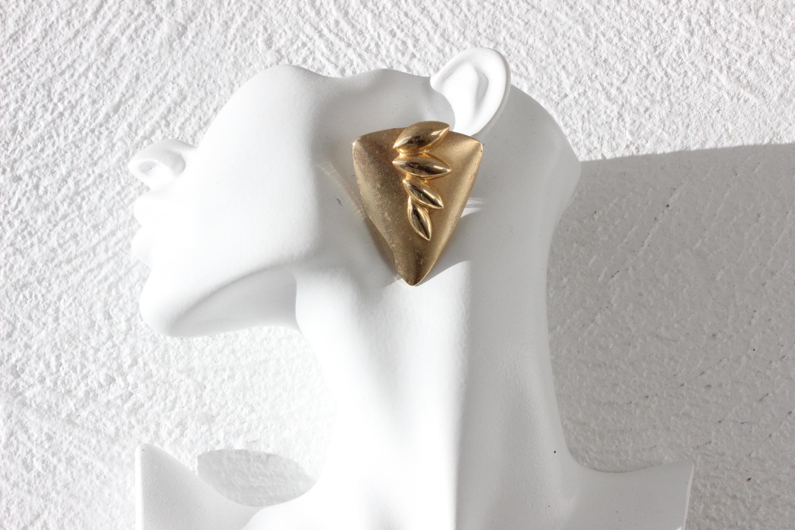 80s Brutalist Gold Tone Clip On Earrings