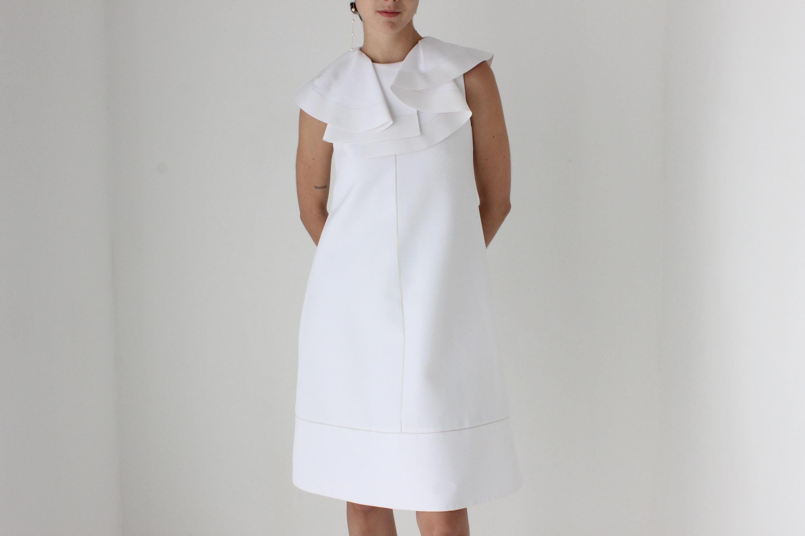 Spring 2013 Chloé Sculptural A Line Lantern Dress w/ Ruffle Collar