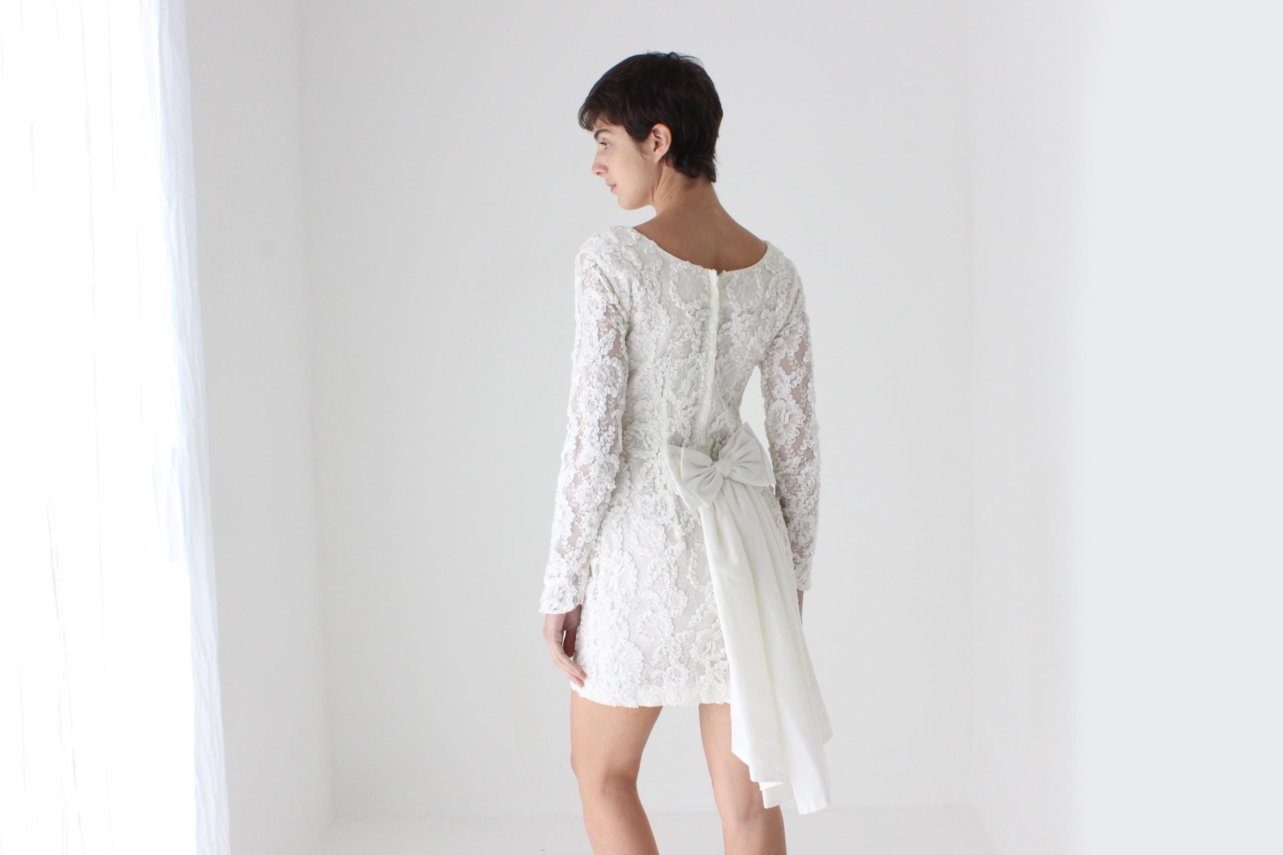 60s Lace Fitted Long Sleeve Mini w/ Bow