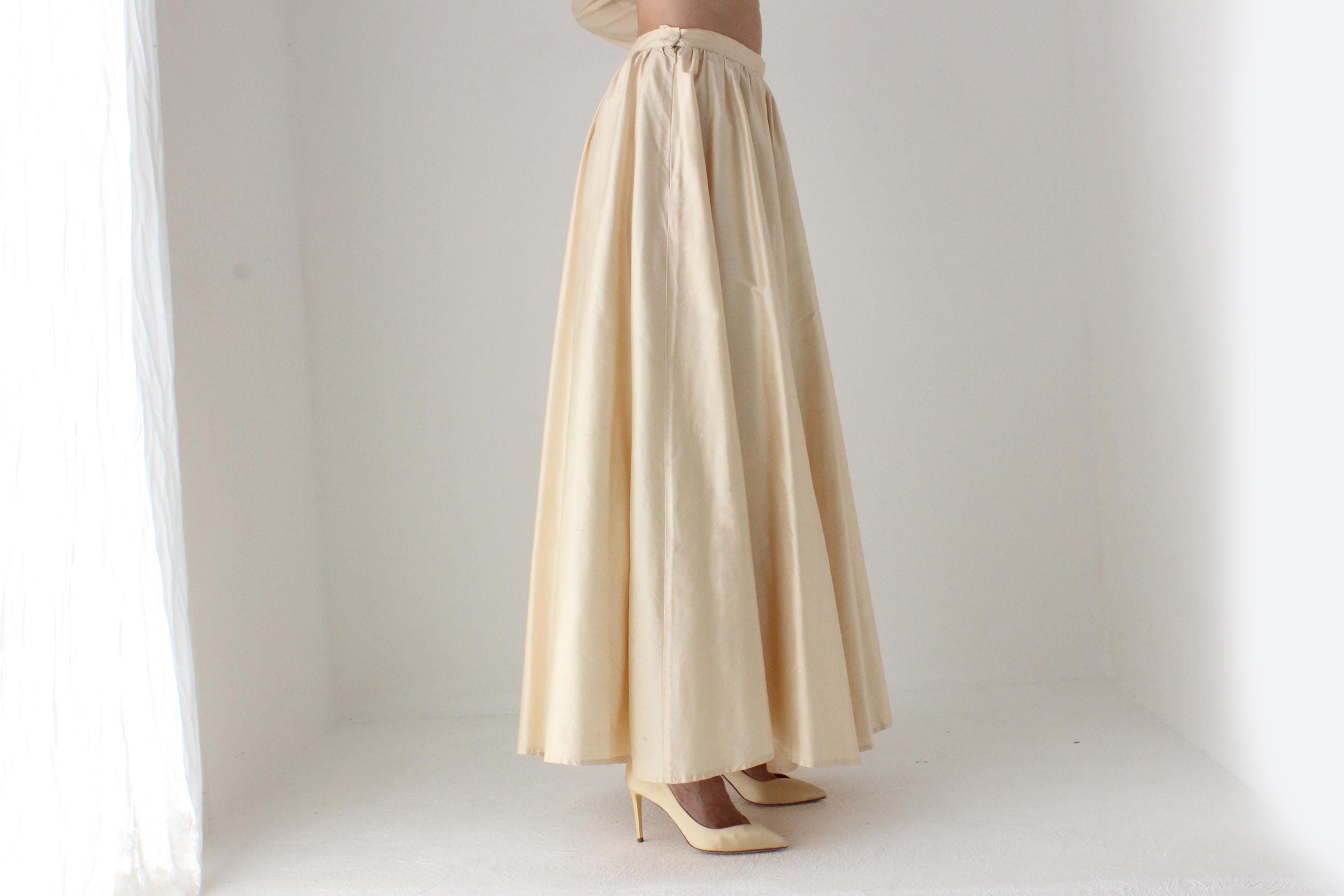 80s Raw Silk Voluminous Buttercream Full Length Bridal Maxi Skirt