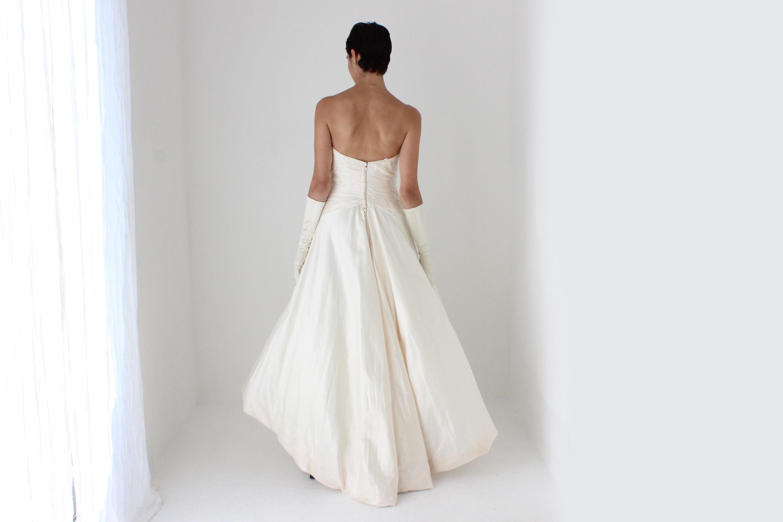 2000s Customised Silk Taffeta Strapless Drop Waist / Bubble Hem Gown
