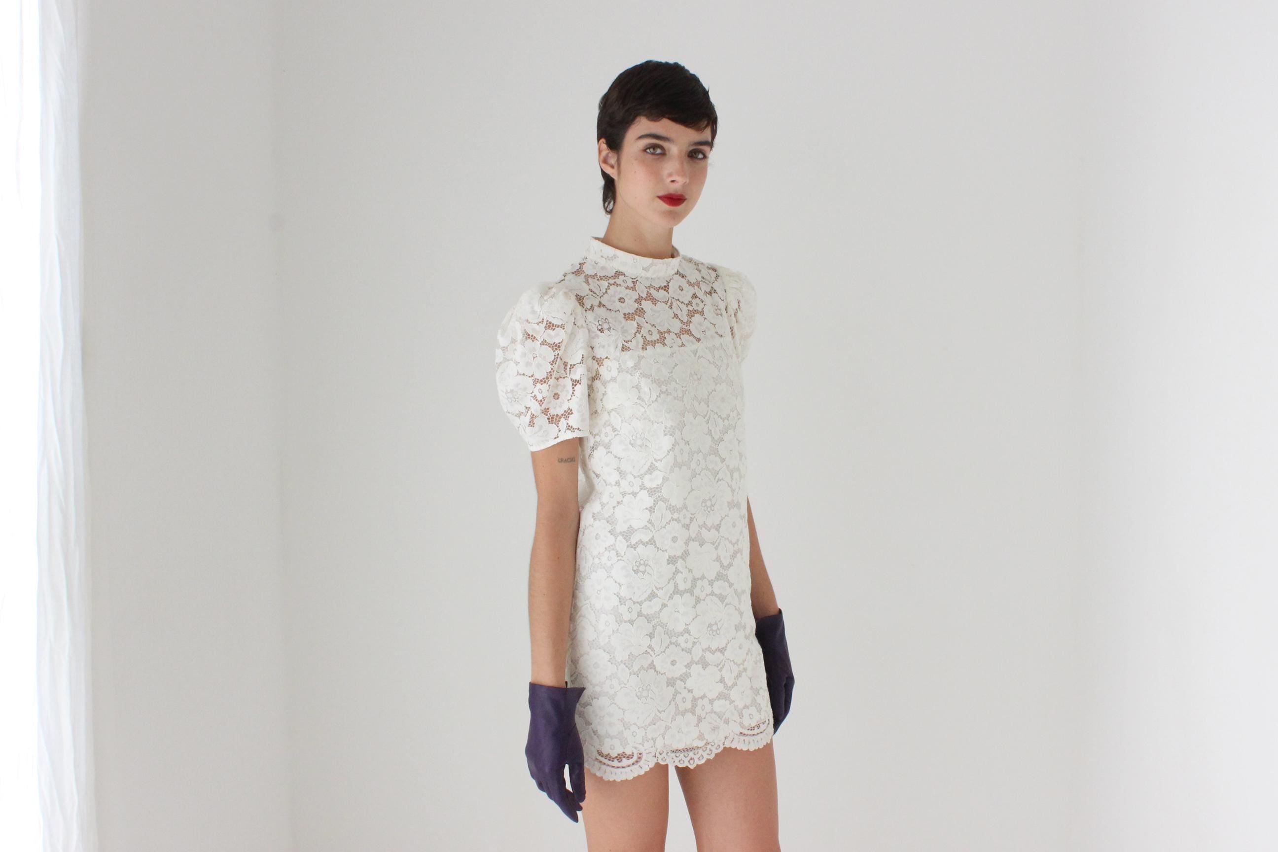 Marc Jacobs Scalloped Lace Puff Mini