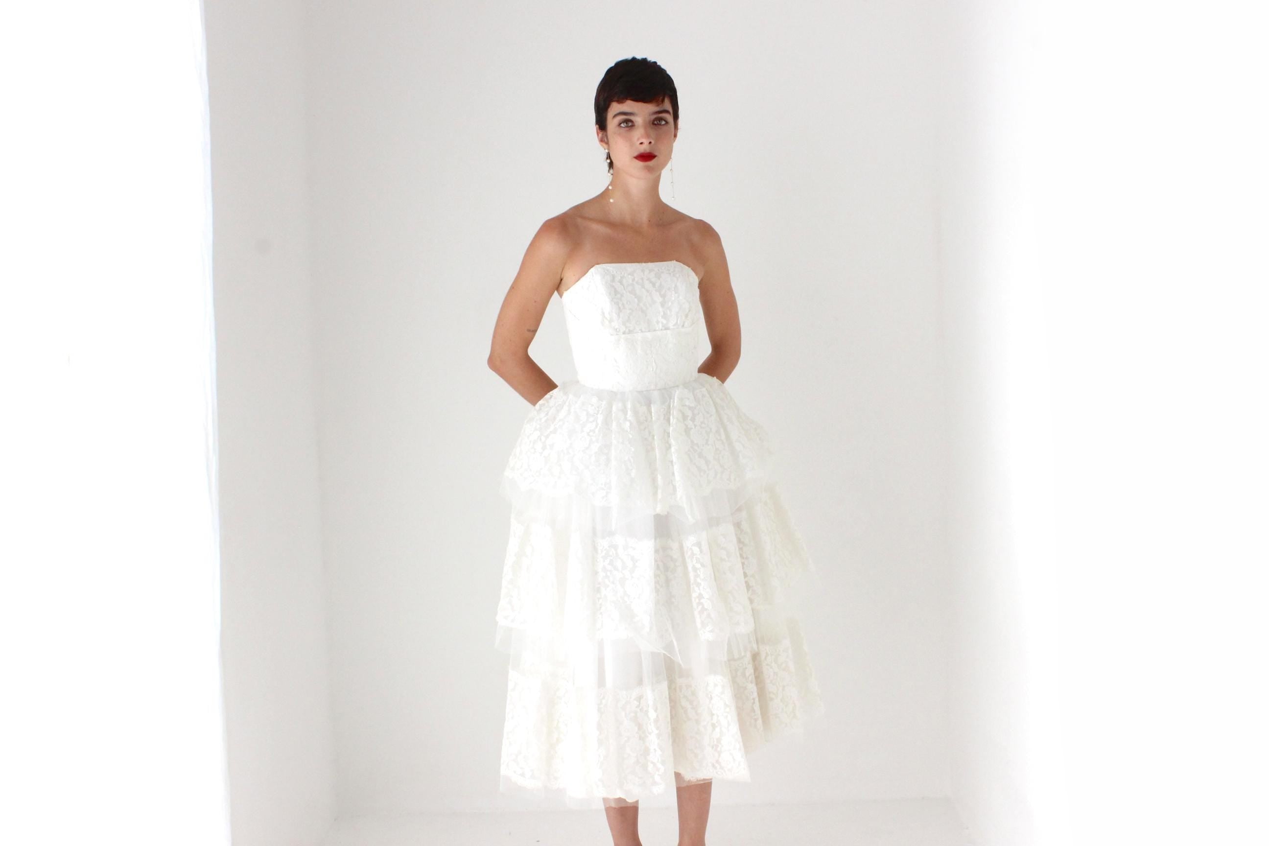 50s Tiered Lace & Tulle Sculptural Strapless Dress