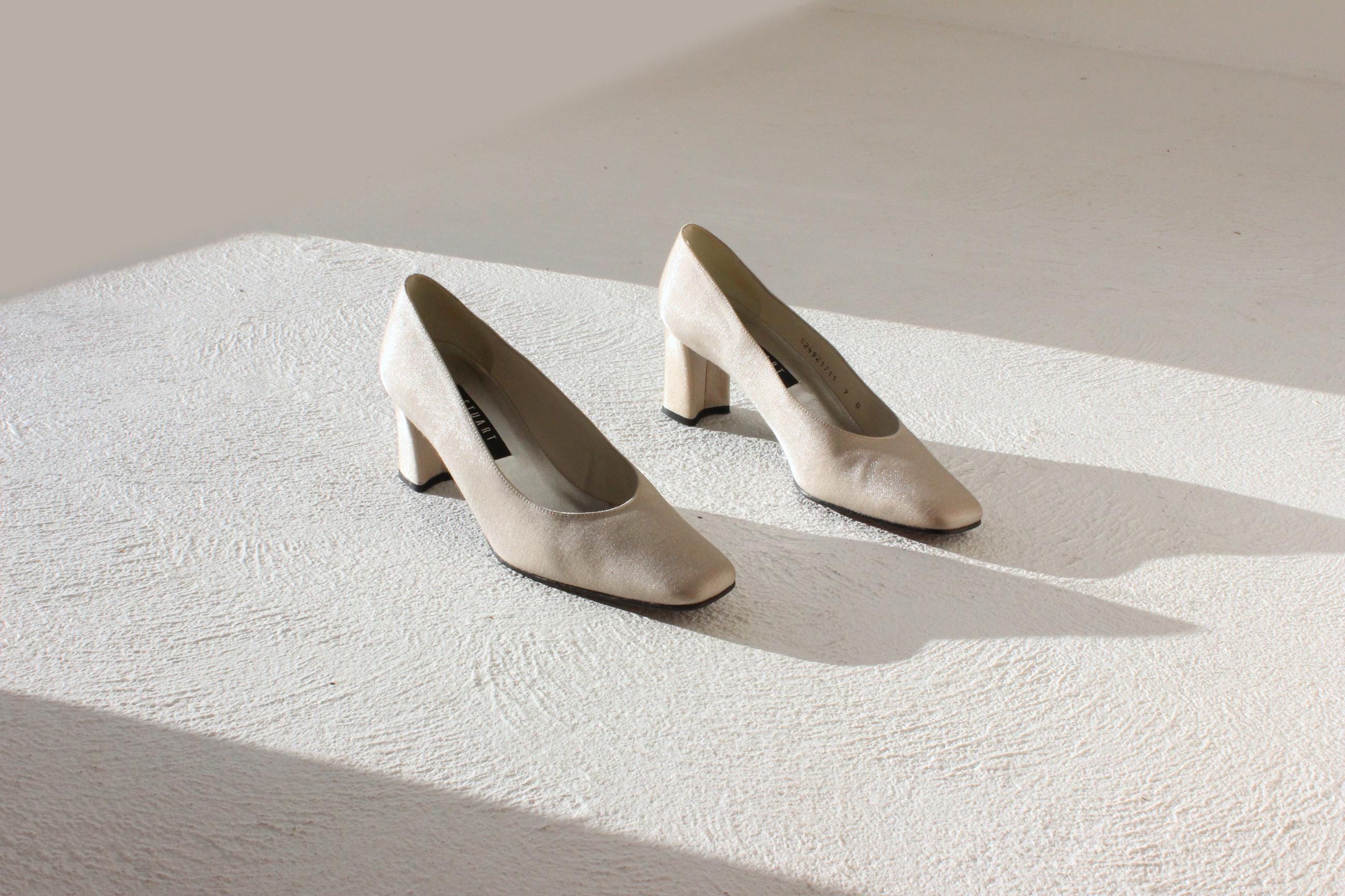 90s Stuart Weitzman Oyster Sparkle Pumps
