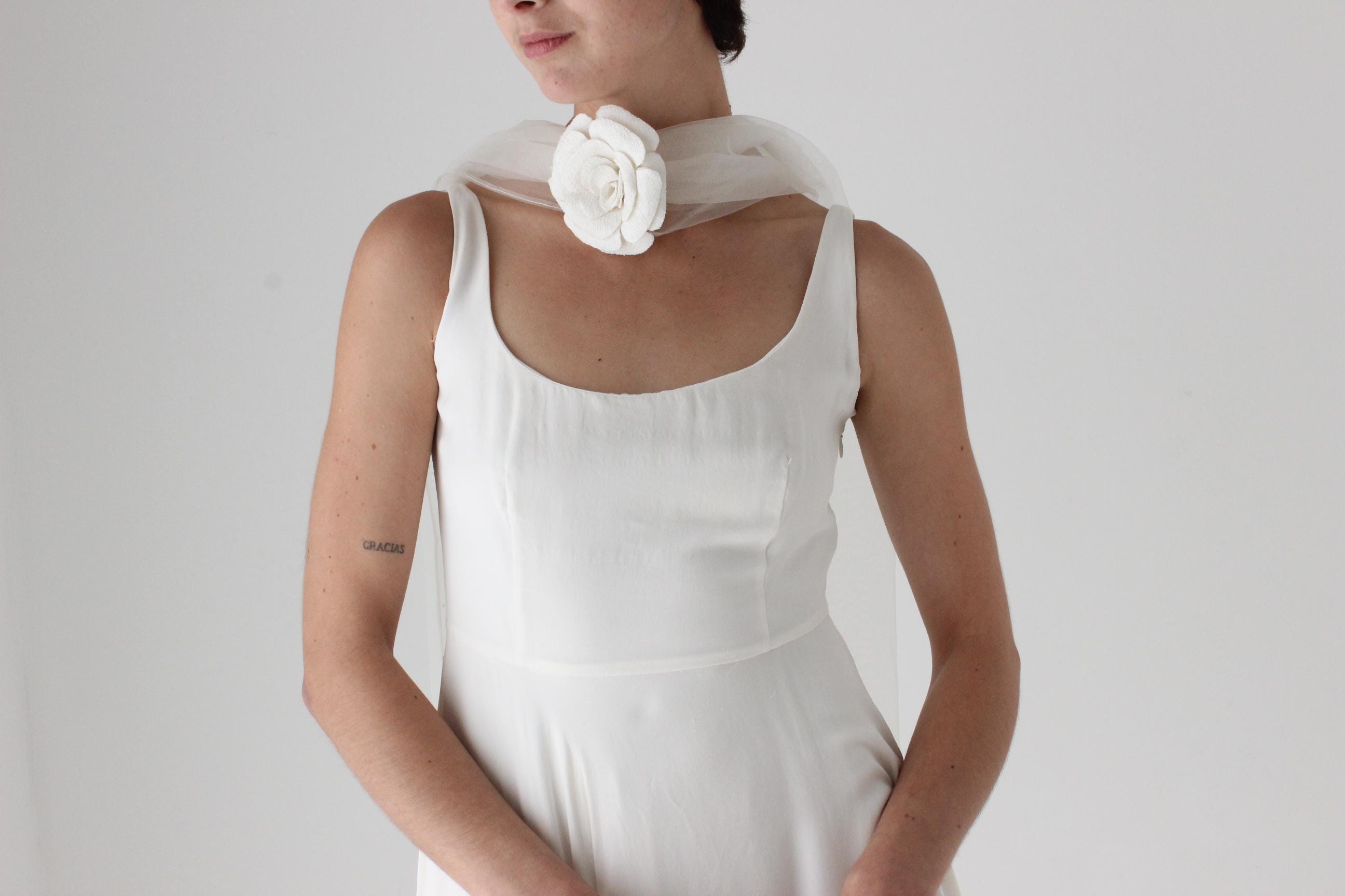 Trailing Ivory Tulle & Rosette Bridal Shawl / Choker
