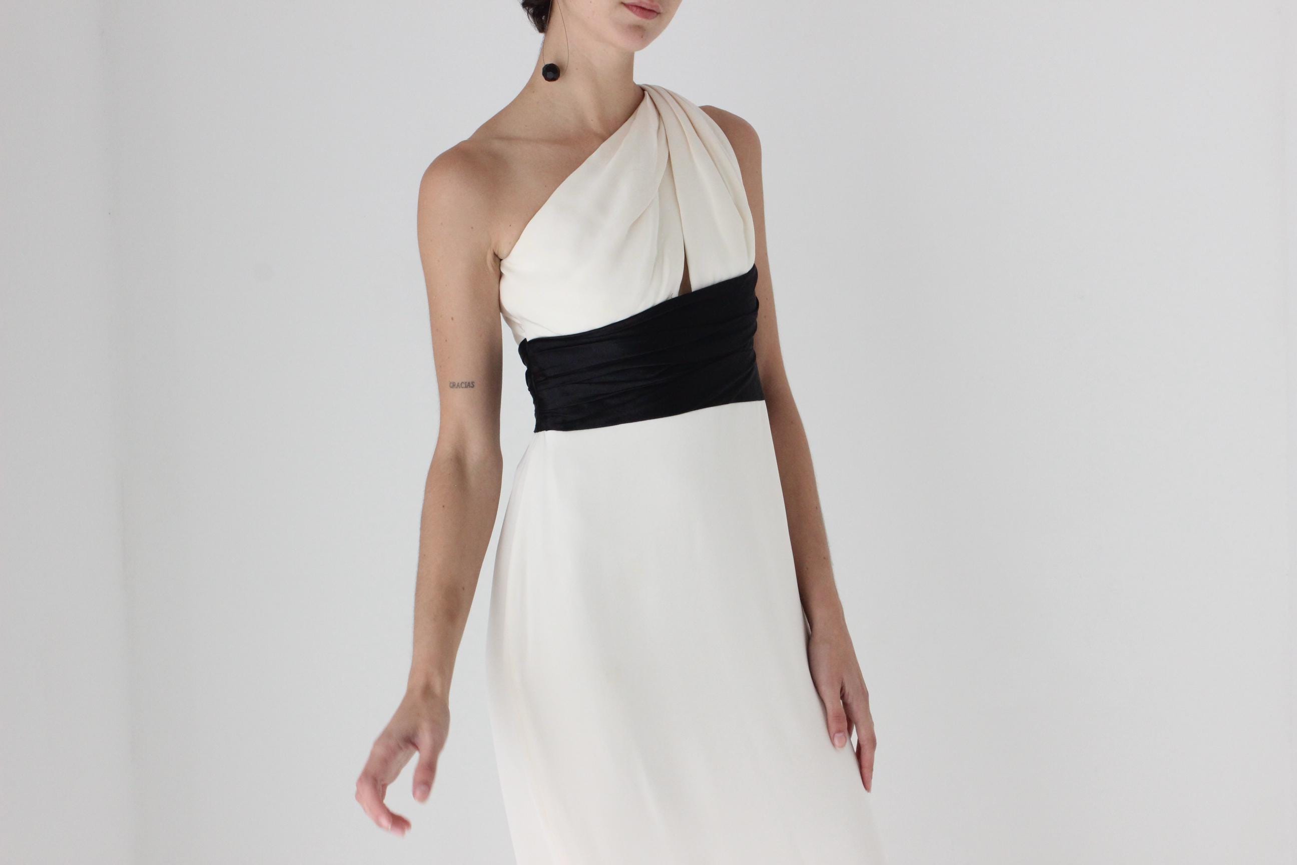 2000s Marchesa Notte Sublime Silk 'Twisted' One Shoulder Monochrome Gown