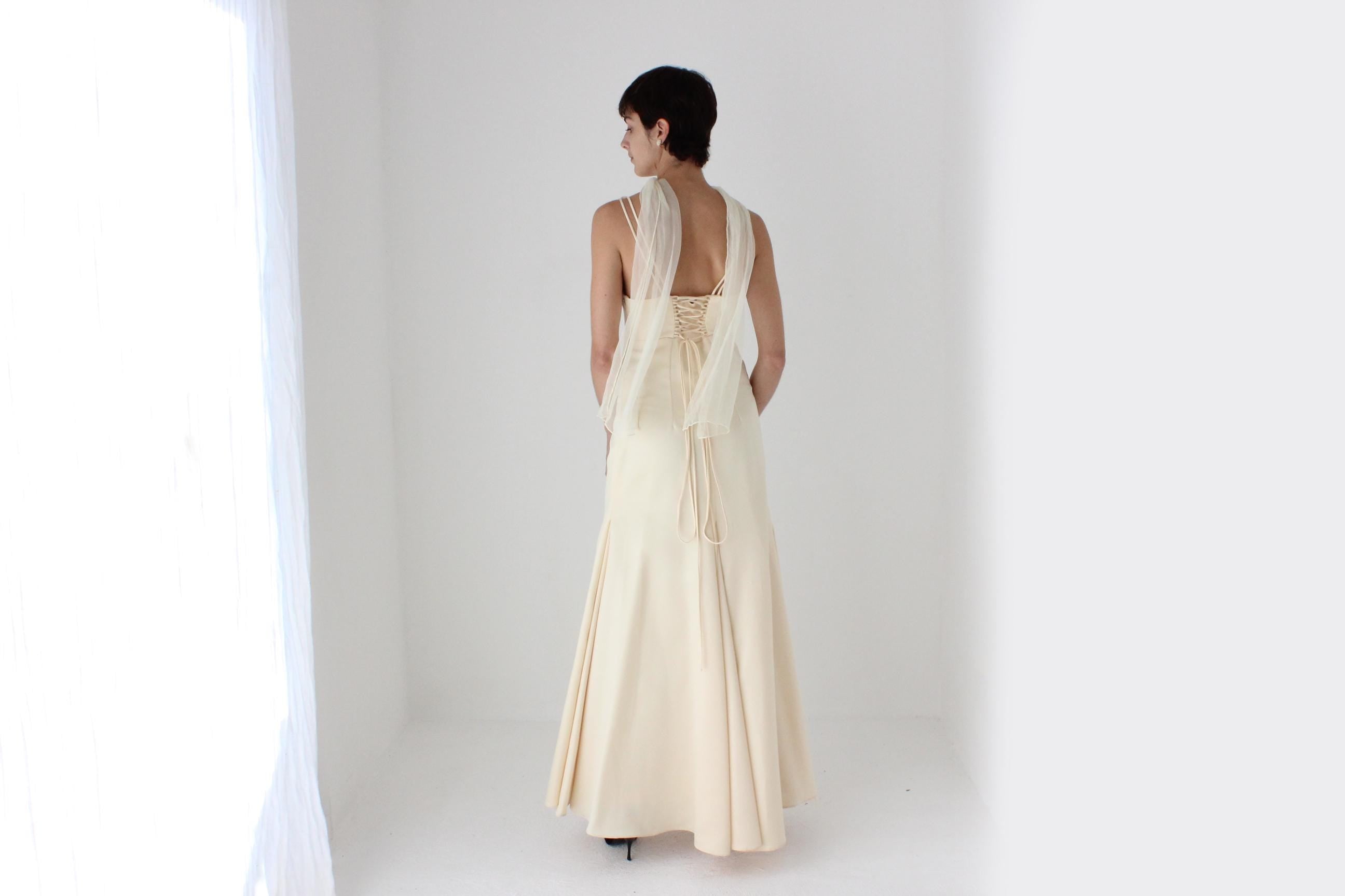 90s Vintage VERA WANG Plunge Neck A-Line Buttercream Gown