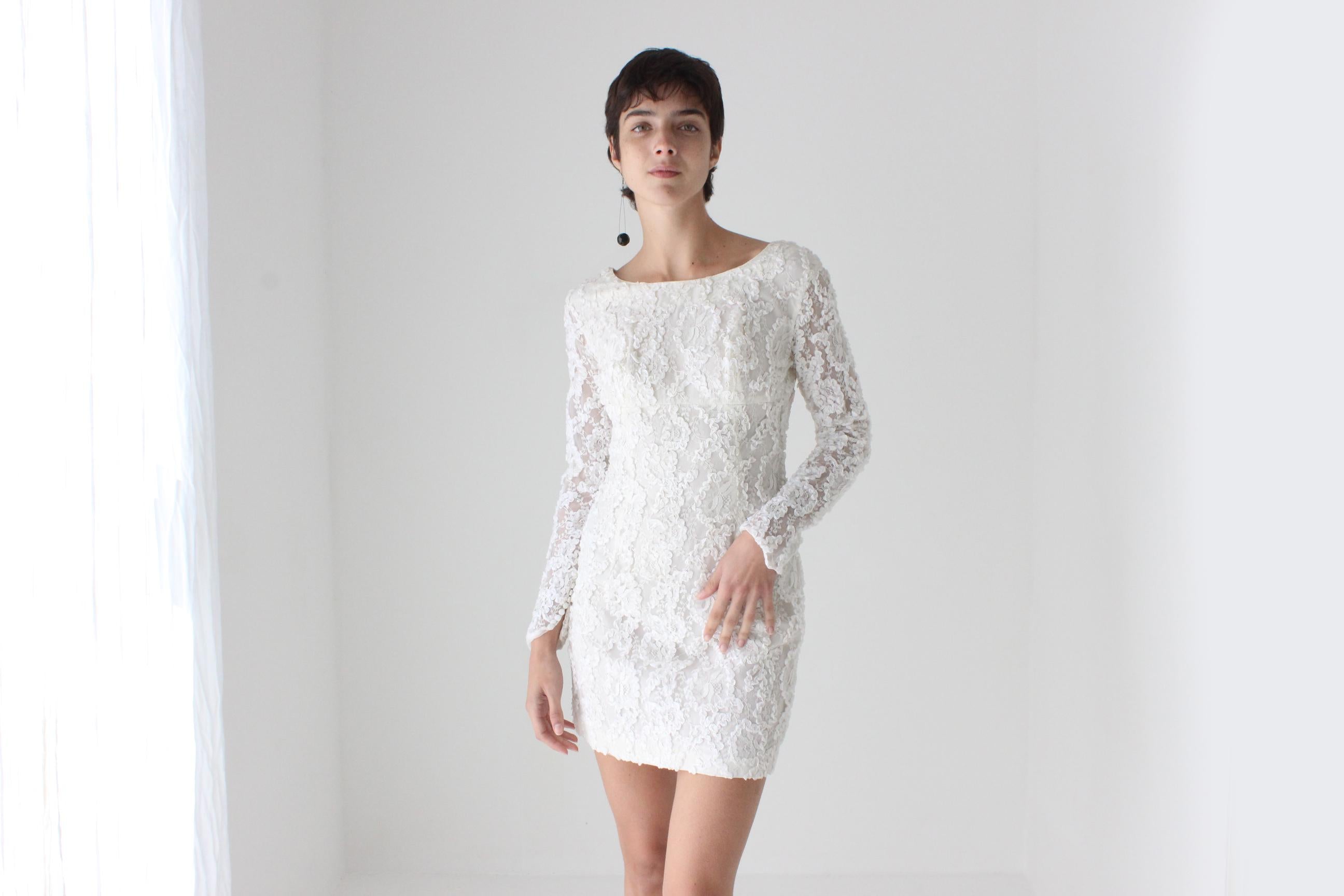 60s Lace Fitted Long Sleeve Mini w/ Bow