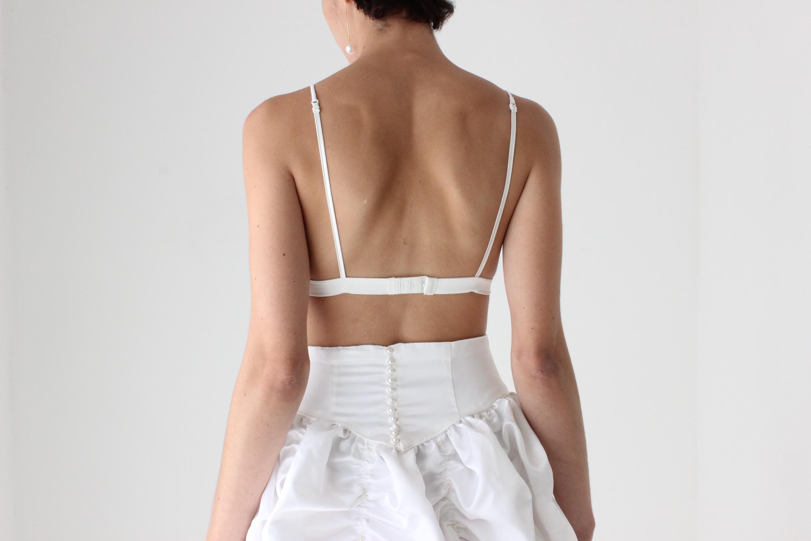 Minimal & Modern Silk Triangle Lingerie Bra in White
