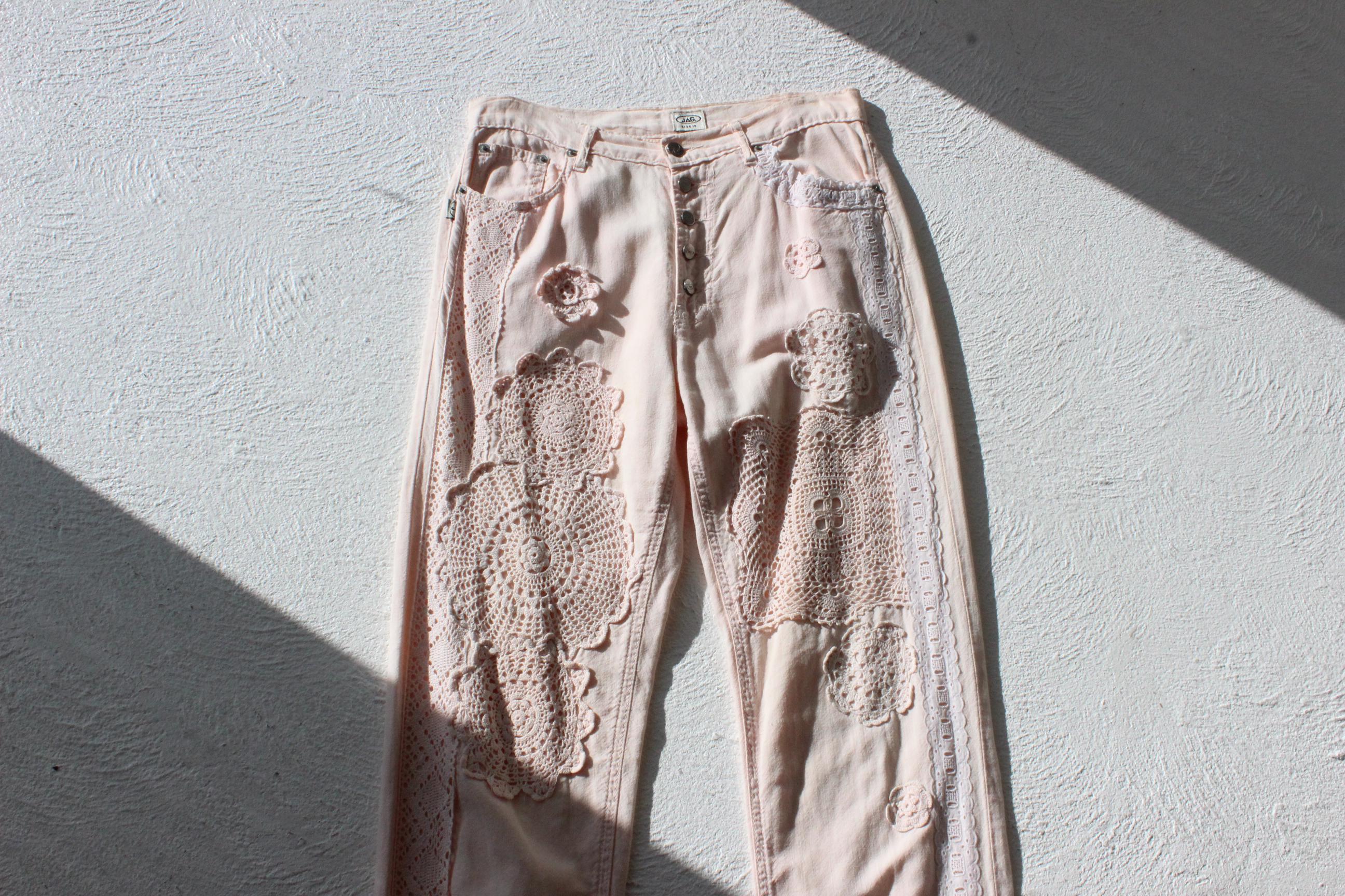 FUTURISM 90s JAG Pink Linen Jeans w/ Crochet Doily Detailing