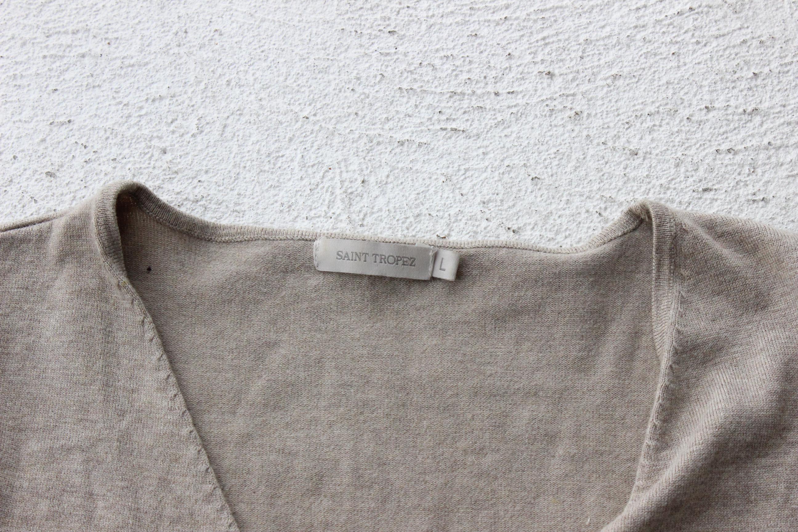 FUTURISM Y2K Neutral Plunge Neck Stretch Fitted Top