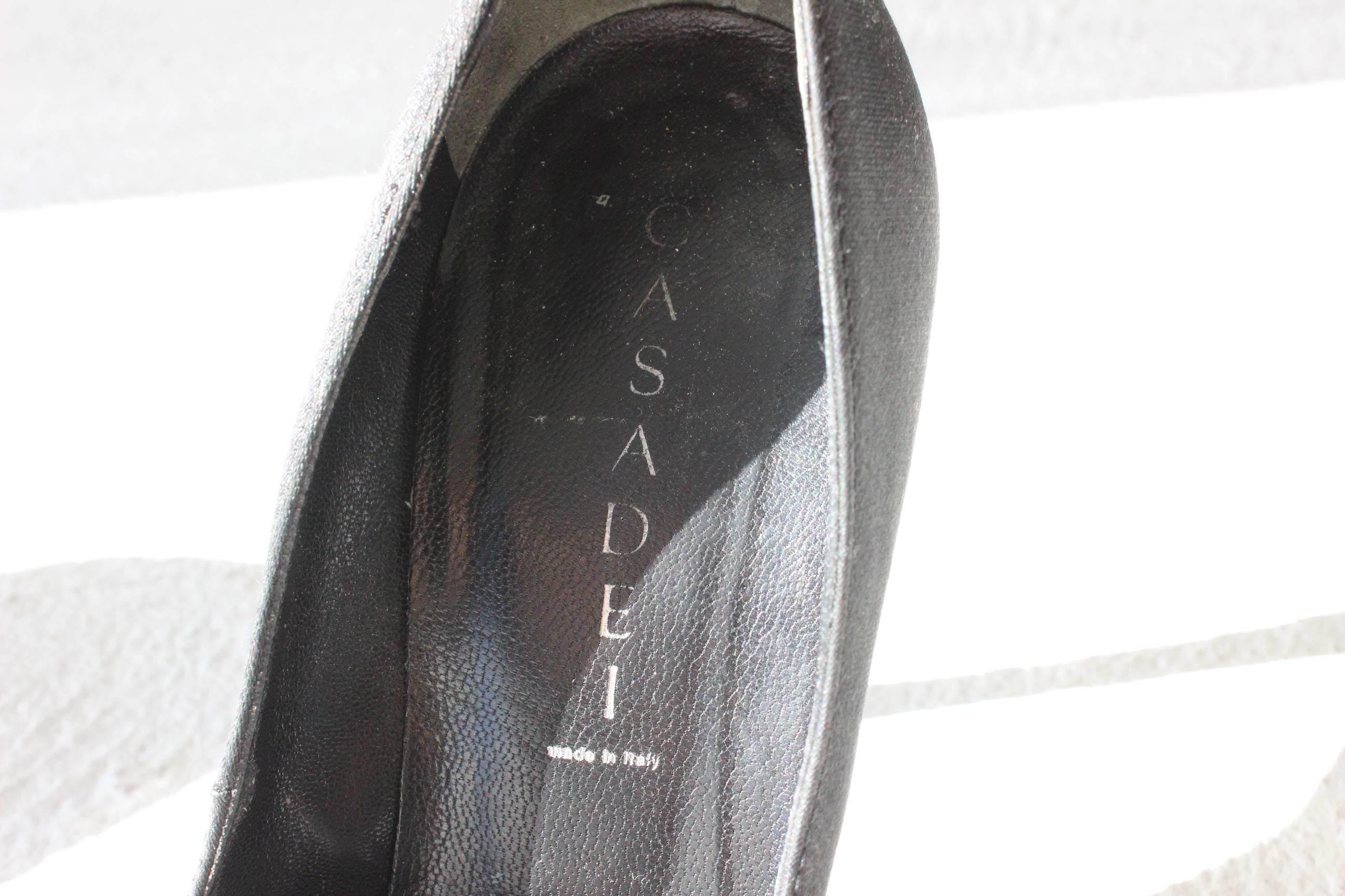 FUTURISM 2000s Casadei Satin Knife Point Stiletto Pumps ~ Euro 38