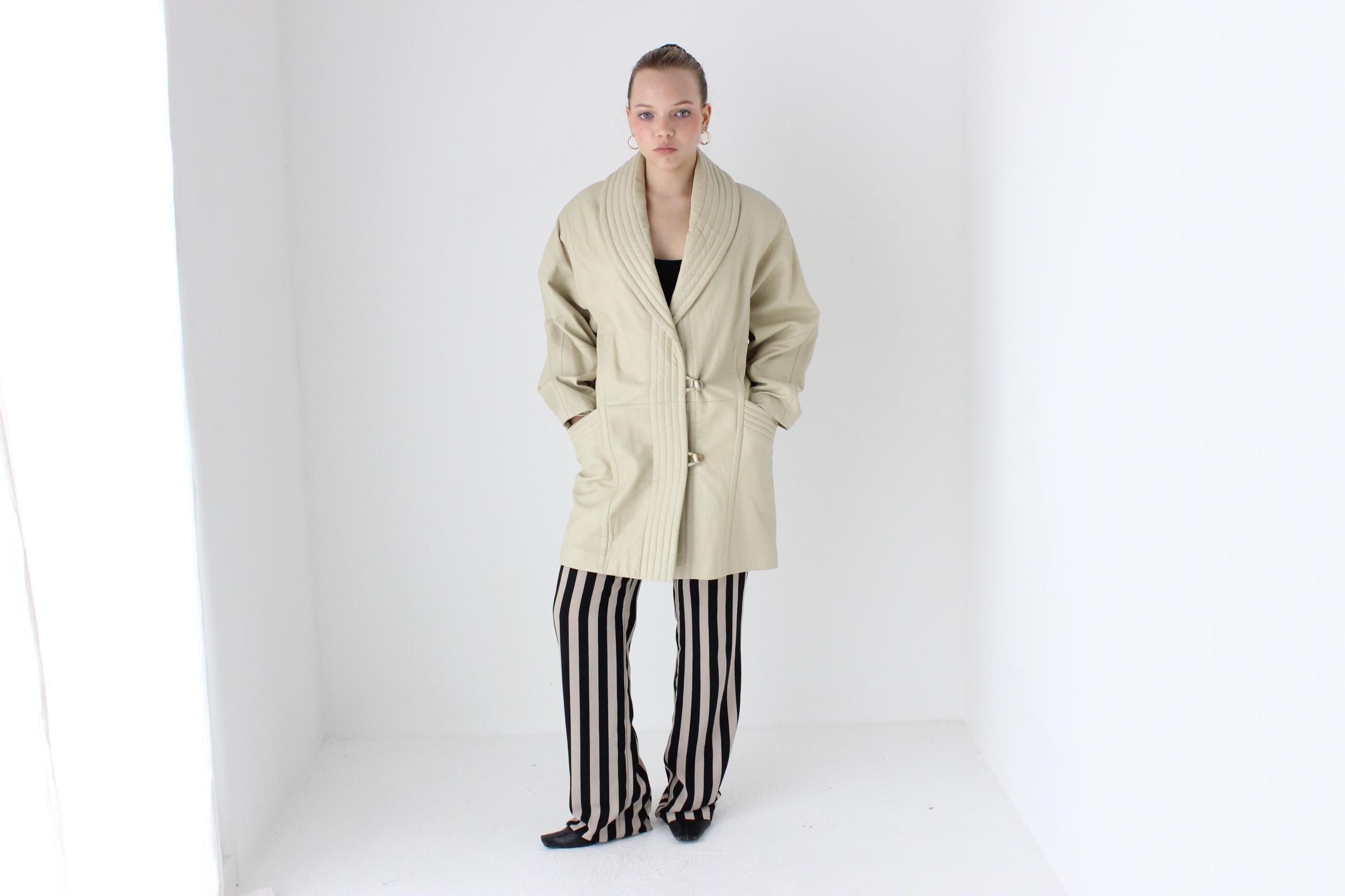 Chic 80s Leather Quilted Shawl Collar Ecru Coat by Maxima