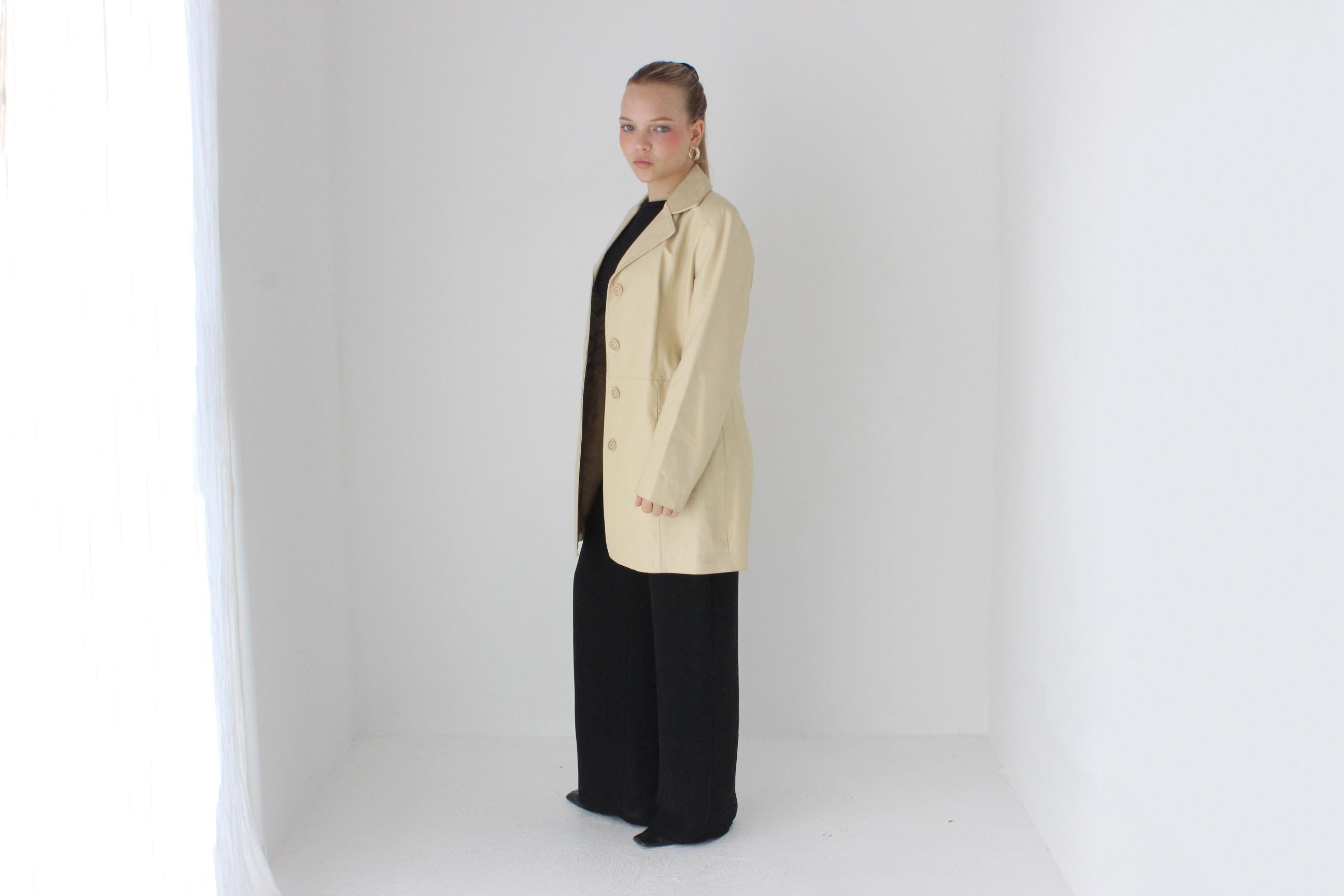 90s Italian Leather Neutral Cream Button Up Coat