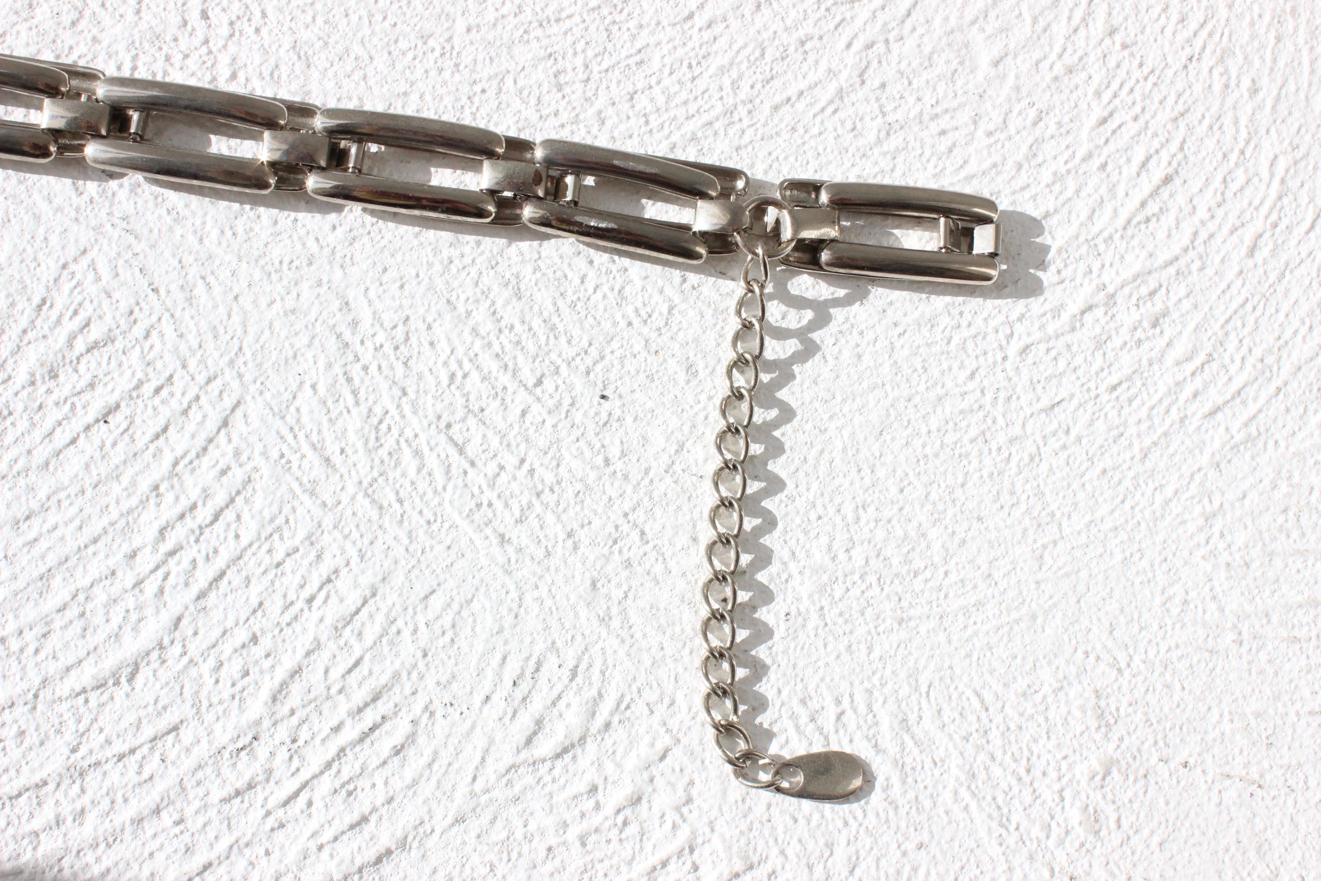 FUTURISM Y2K Chrome Chain Link Belt
