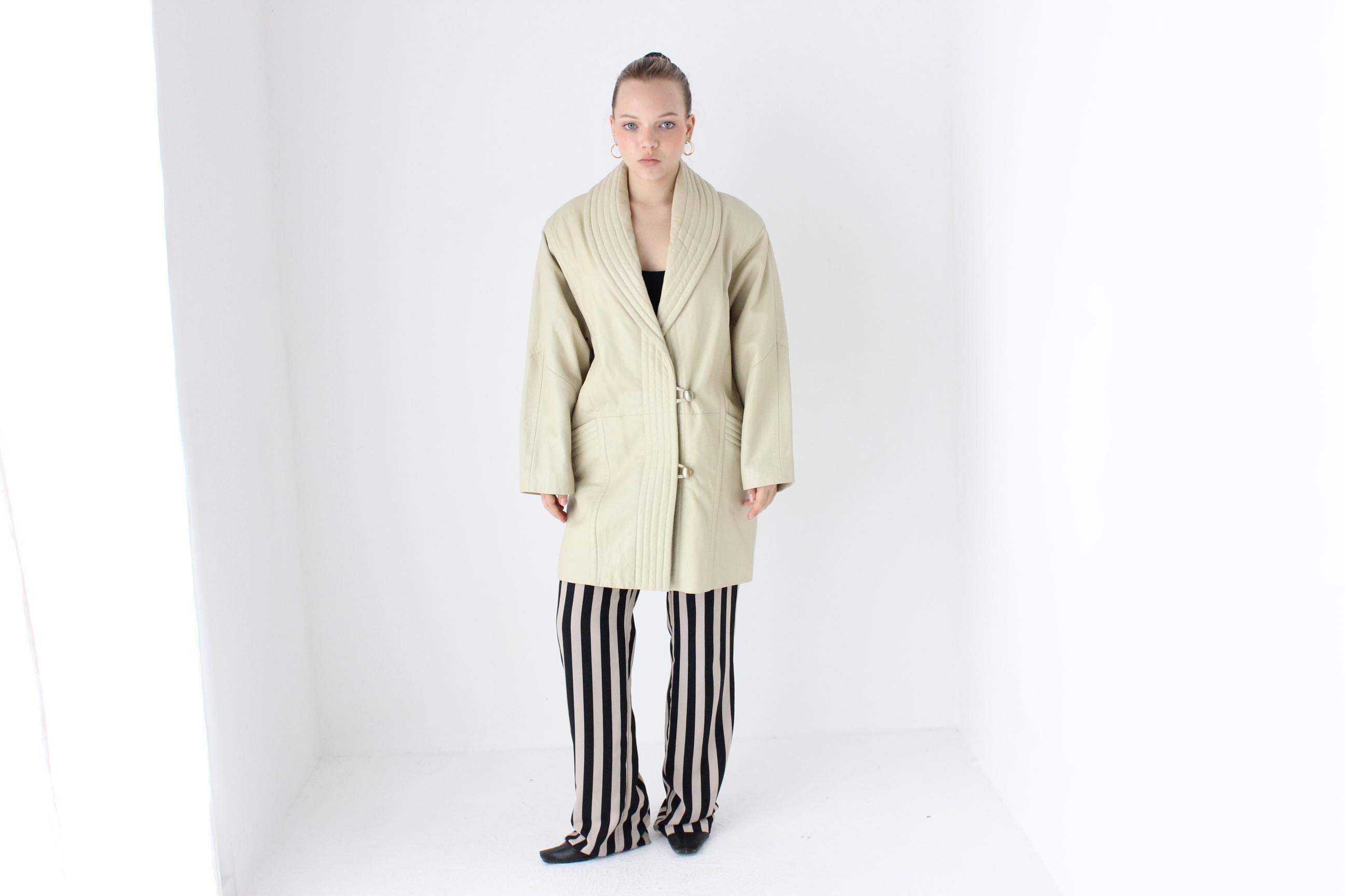 Chic 80s Leather Quilted Shawl Collar Ecru Coat by Maxima