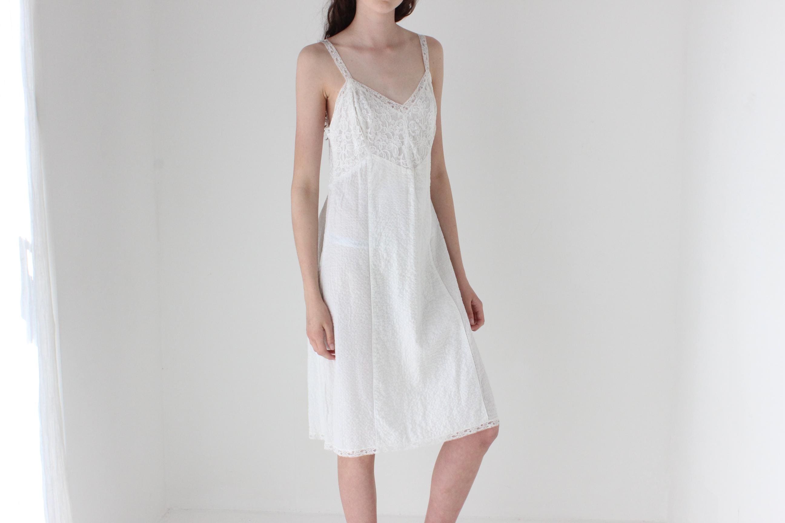 FRENCH COLLECTION 70s Cotton Gauze & Lace Parisian Summer Dress