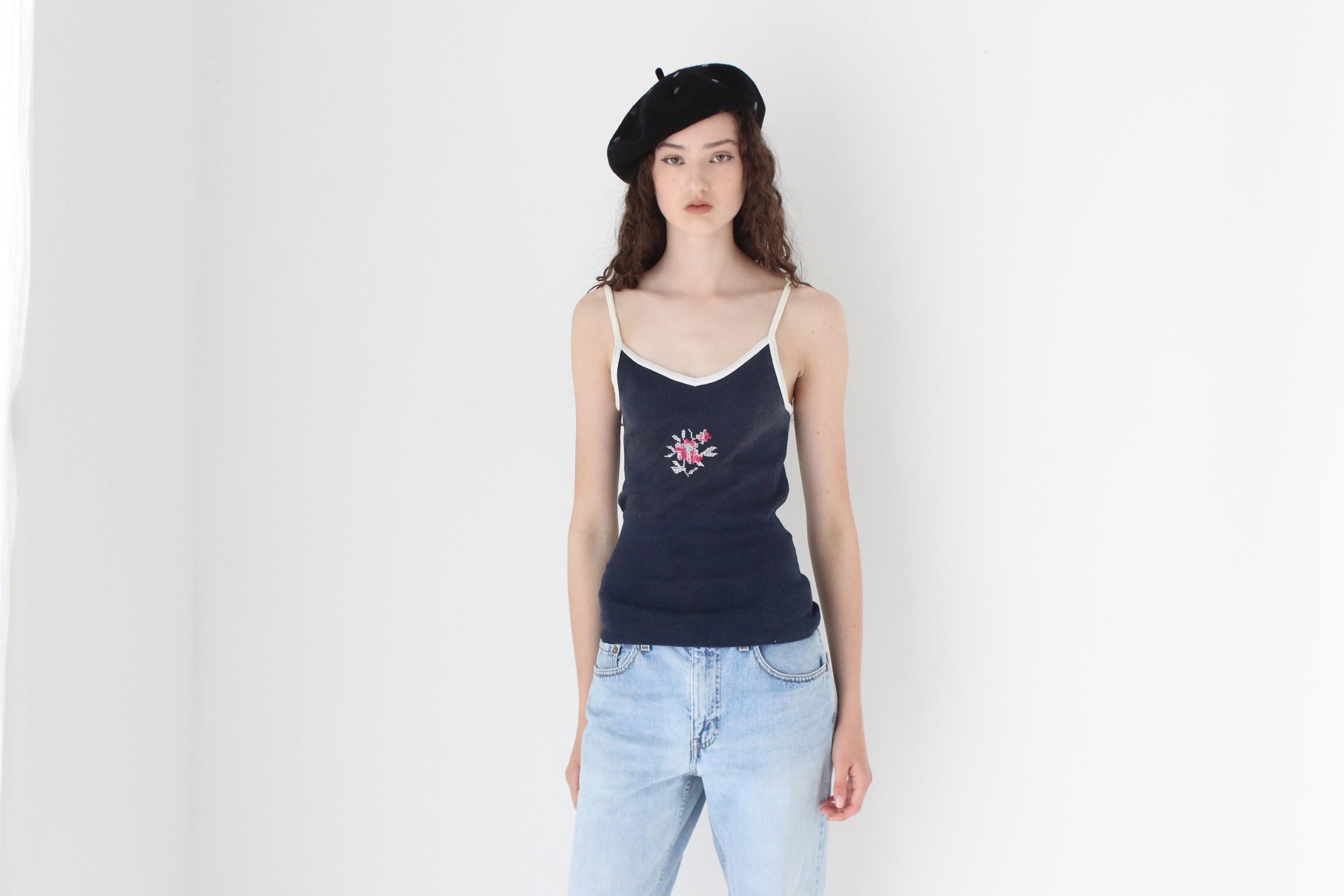 FRENCH COLLECTION Adorable 70s Cotton Tank w/ Cross-Stitch Motif