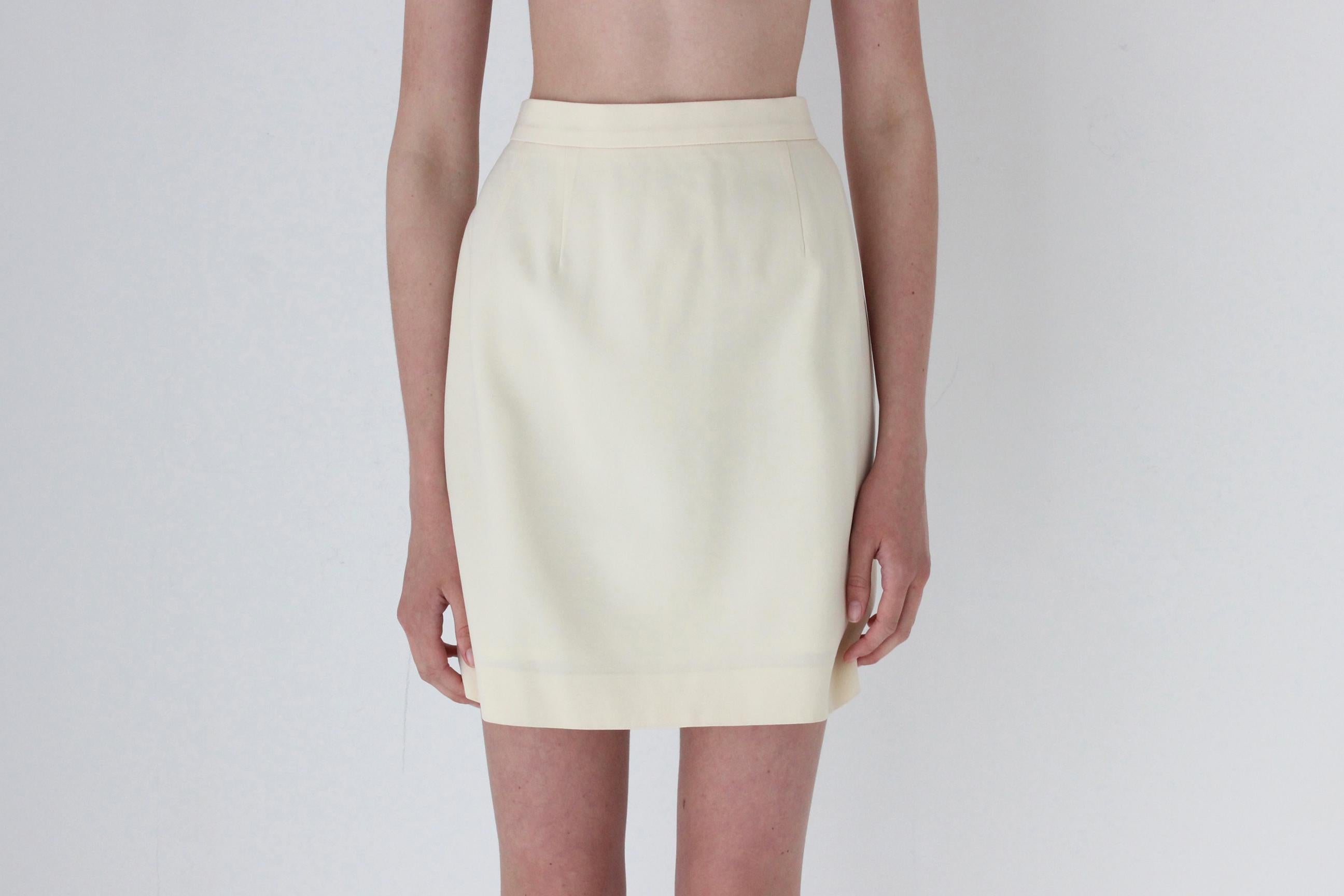 FRENCH COLLECTION 90s Lanvin Minimal Cream Mini Skirt