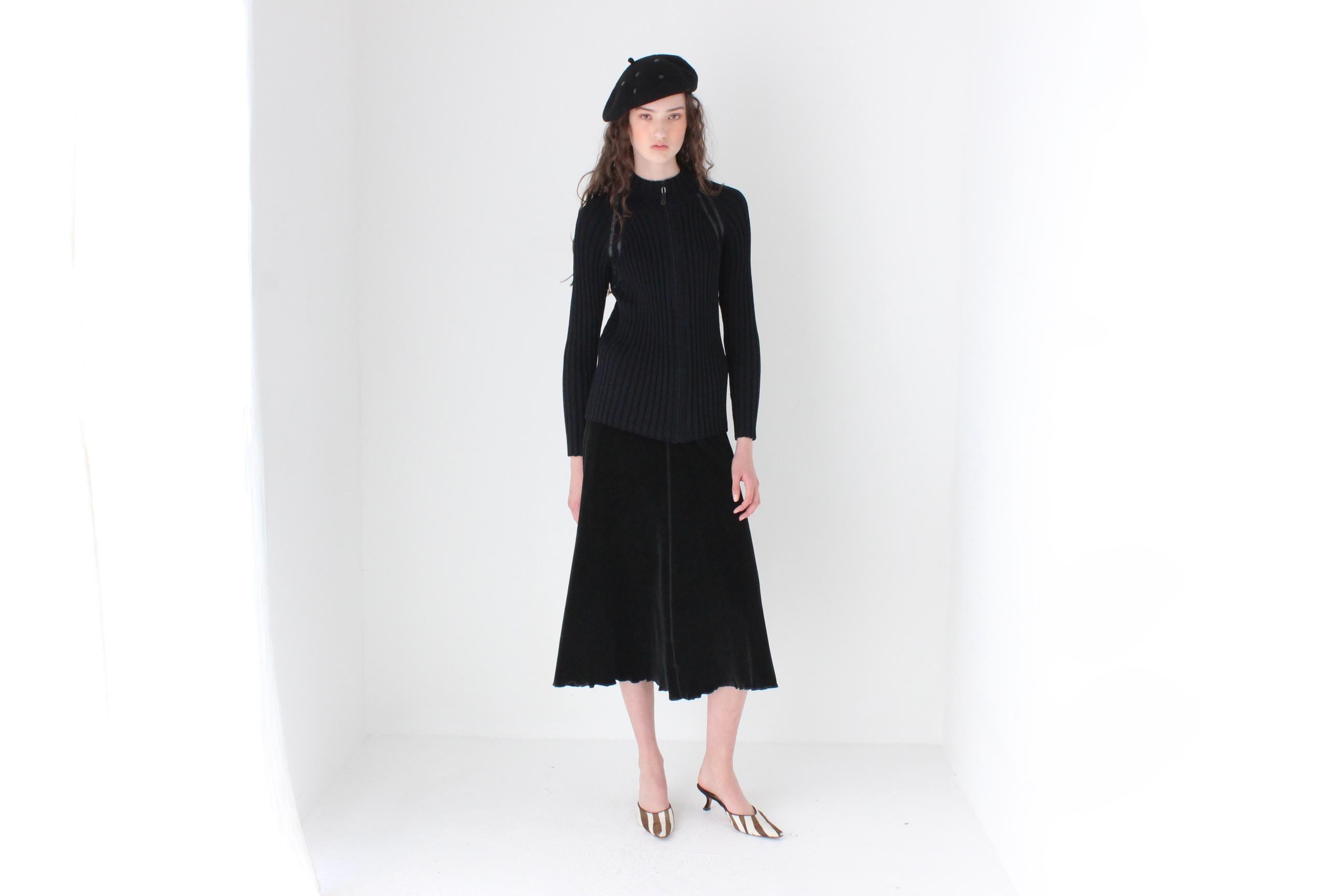 FRENCH COLLECTION 90s St John Sport Luxury Ribbed Zip Front Knit