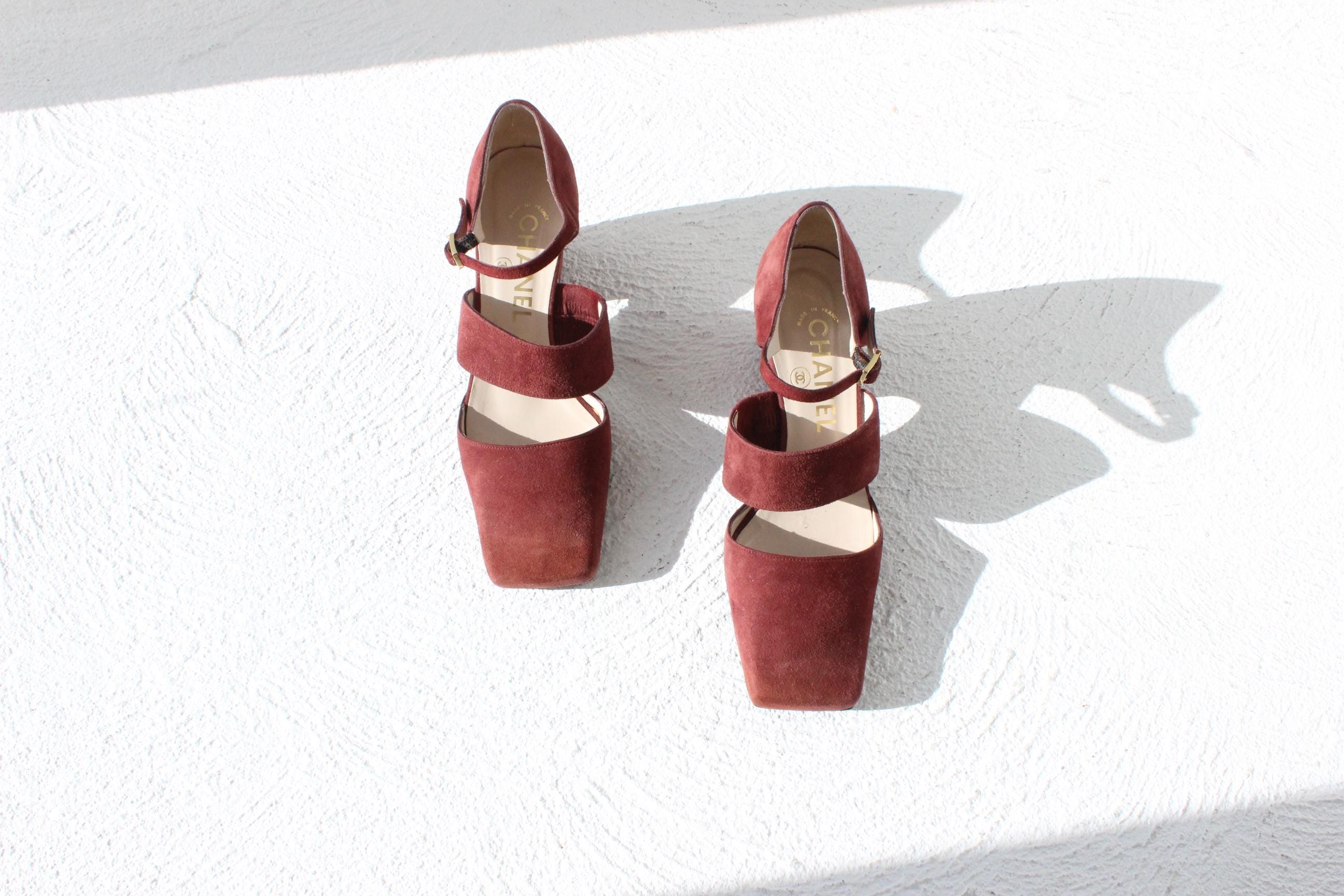 FRENCH COLLECTION Vintage 90s Chanel Suede Sculptural Square Toe Mary Jane Sandals ~ Euro 36