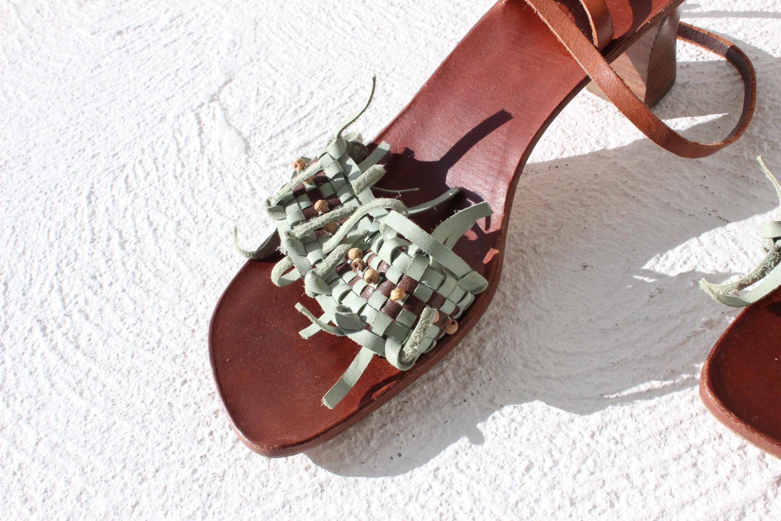 FRENCH COLLECTION Y2K Handmade Italian Leather Sandal Heels ~ Euro 39