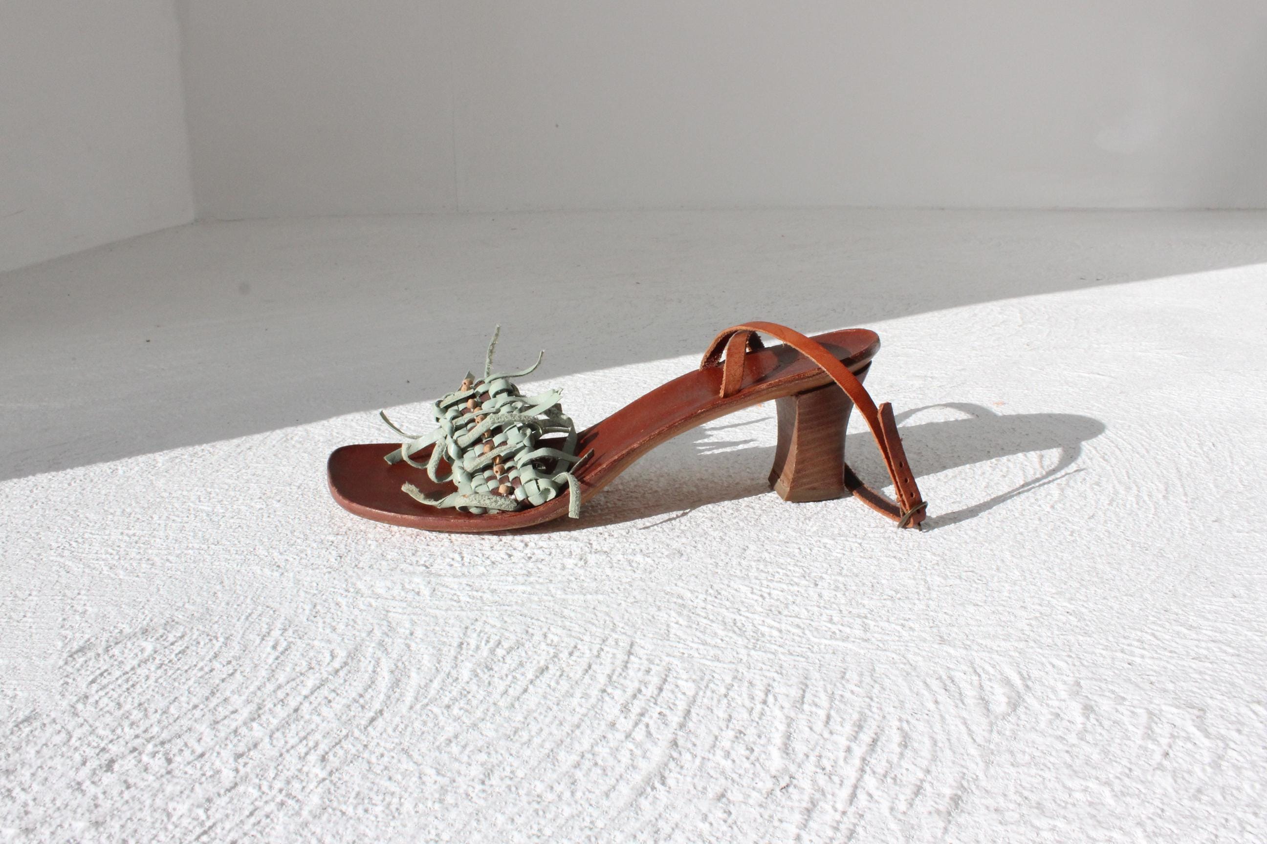 FRENCH COLLECTION Y2K Handmade Italian Leather Sandal Heels ~ Euro 39