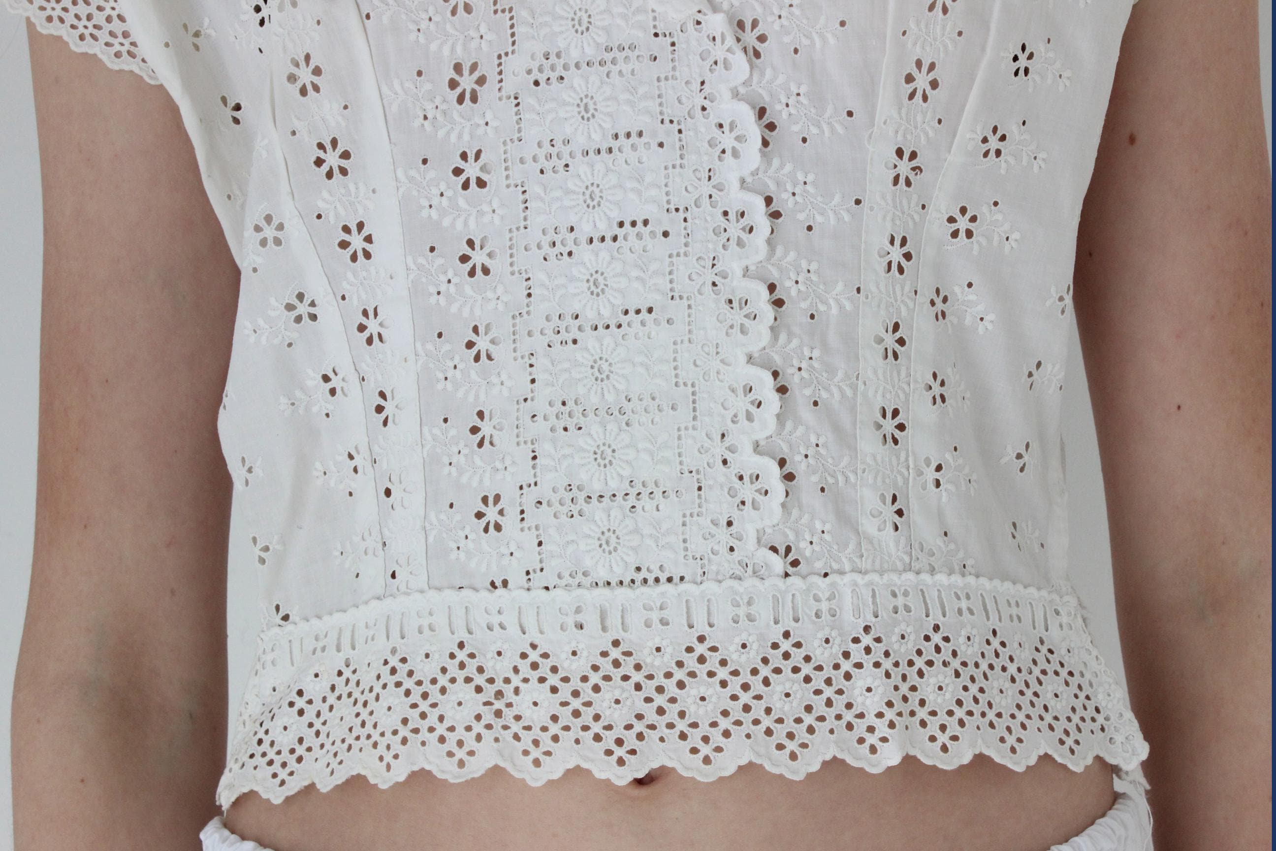 FRENCH COLLECTION Antique Broderie Anglaise Cotton Crop Top