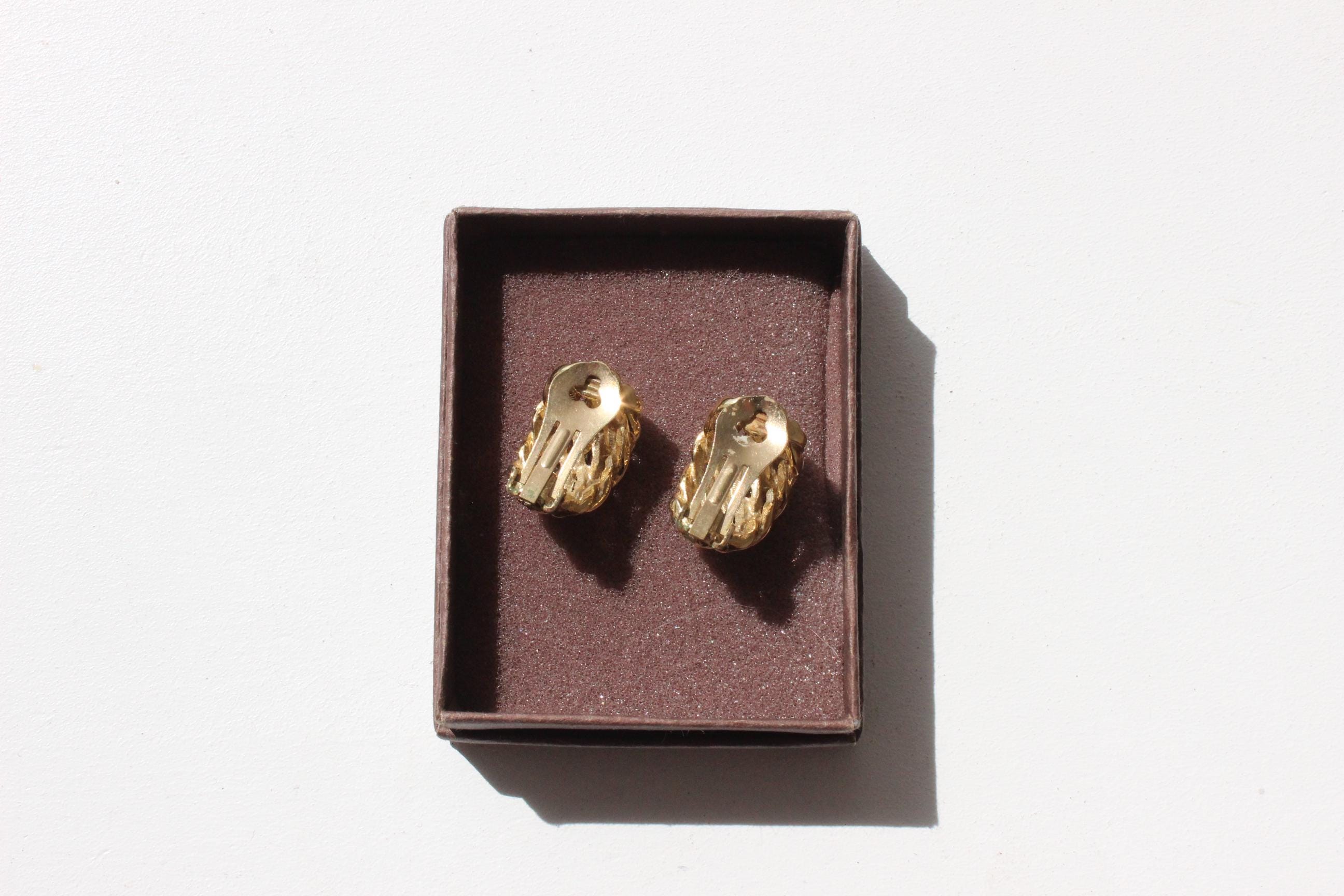 80s Gold Tone 'Chain Link' Clip Ons
