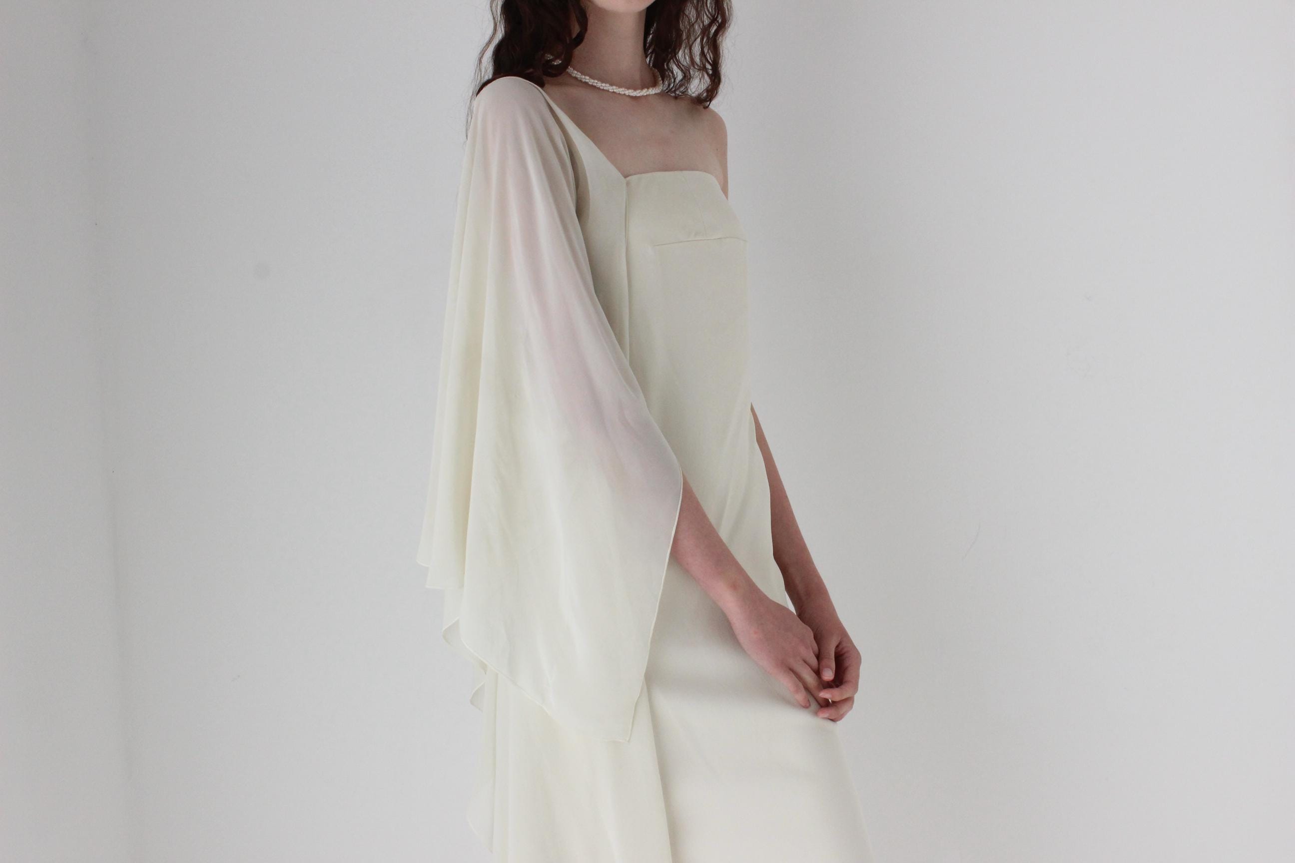 2000s Asymmetric One Shoulder Sheath Dress