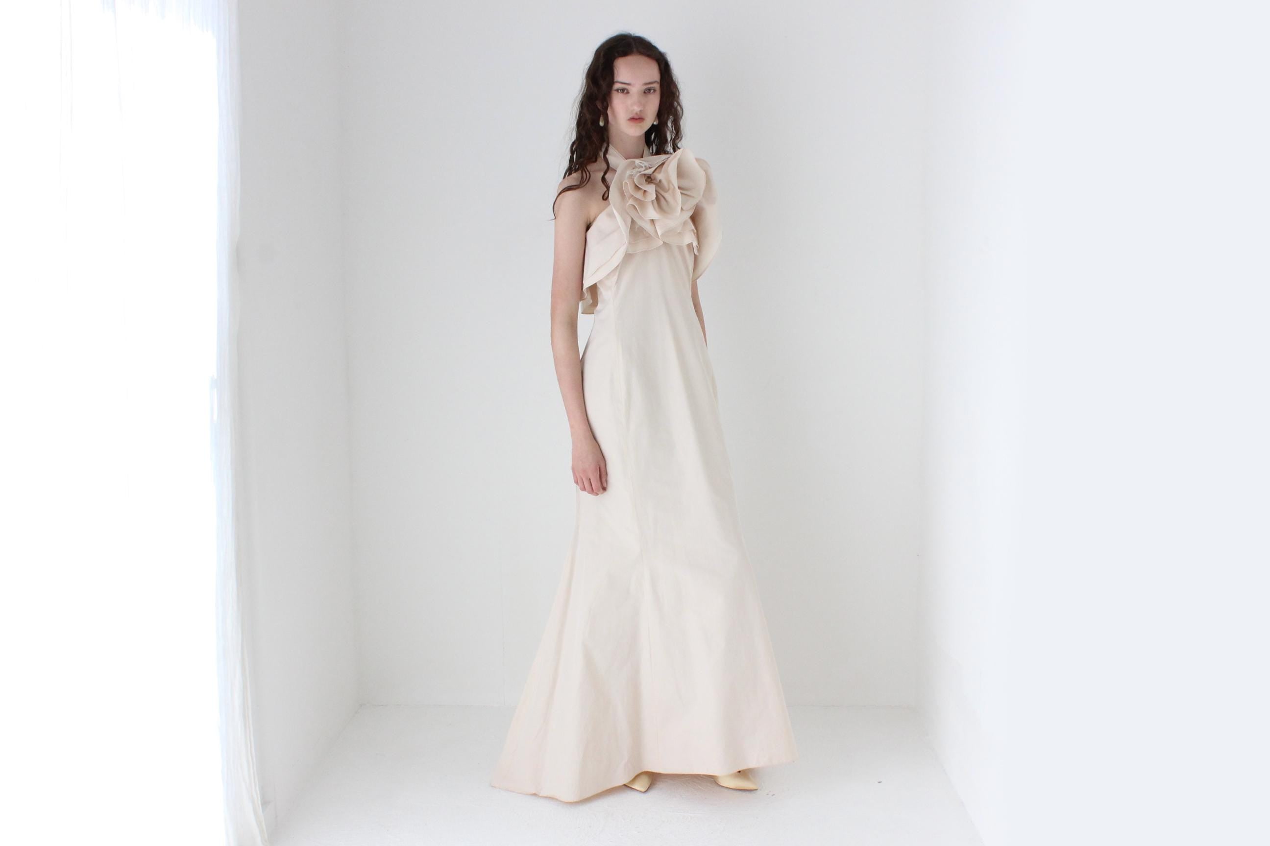 2000s Carla Zampatti Blush Pink Trumpet Hem Gown w/ Big Flower