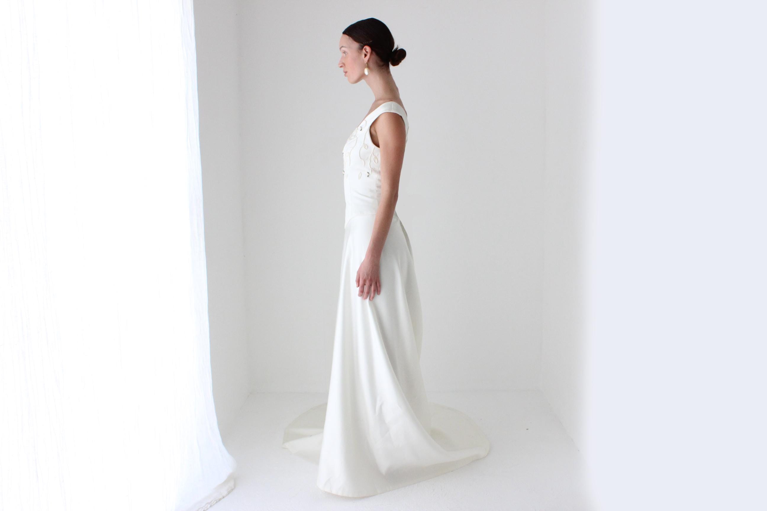 Romantic 1990s Duchess Satin Pearl Bodice Wedding Gown