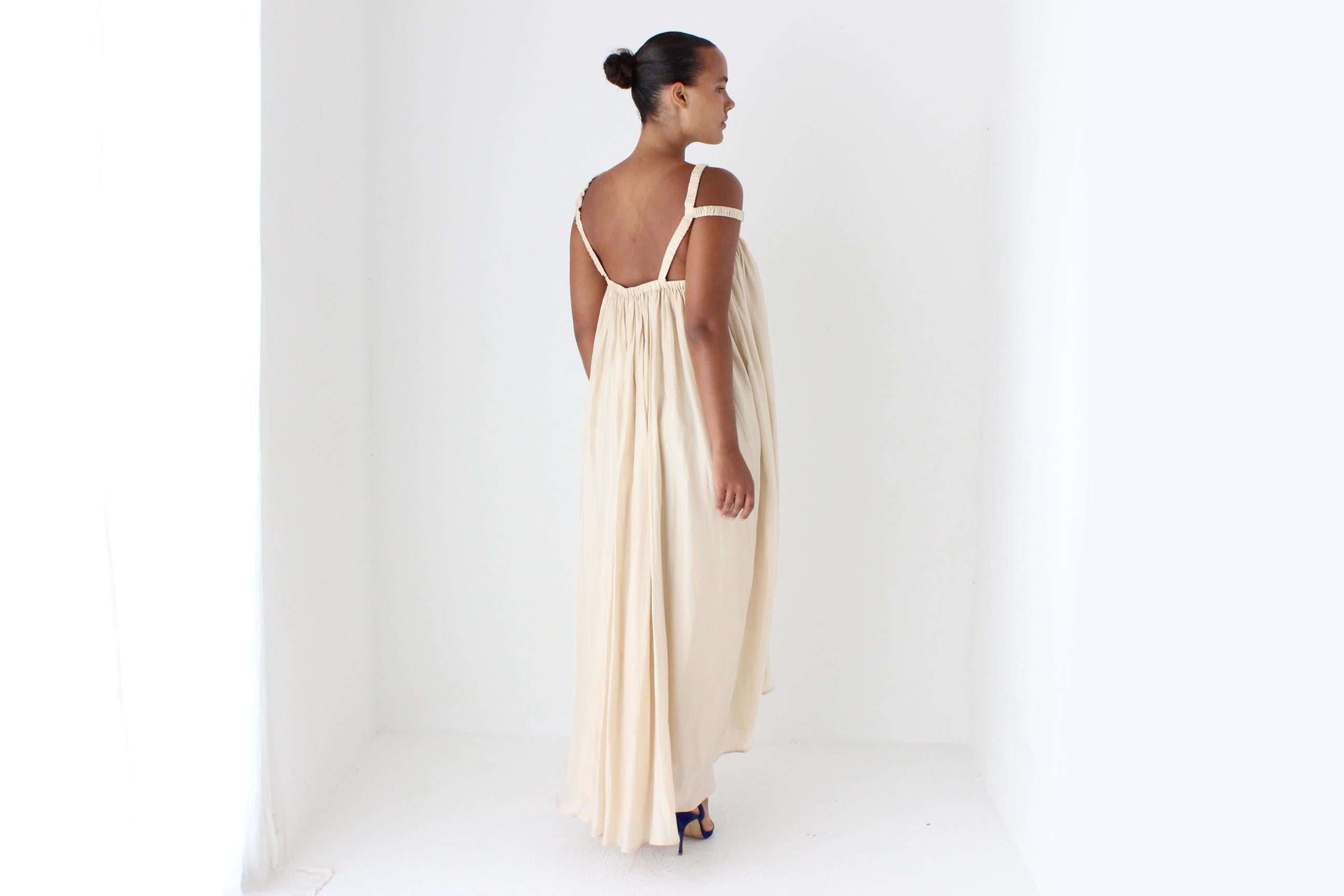 2000s Kirrily Johnson Featherweight Pure Silk Trapeze Dress
