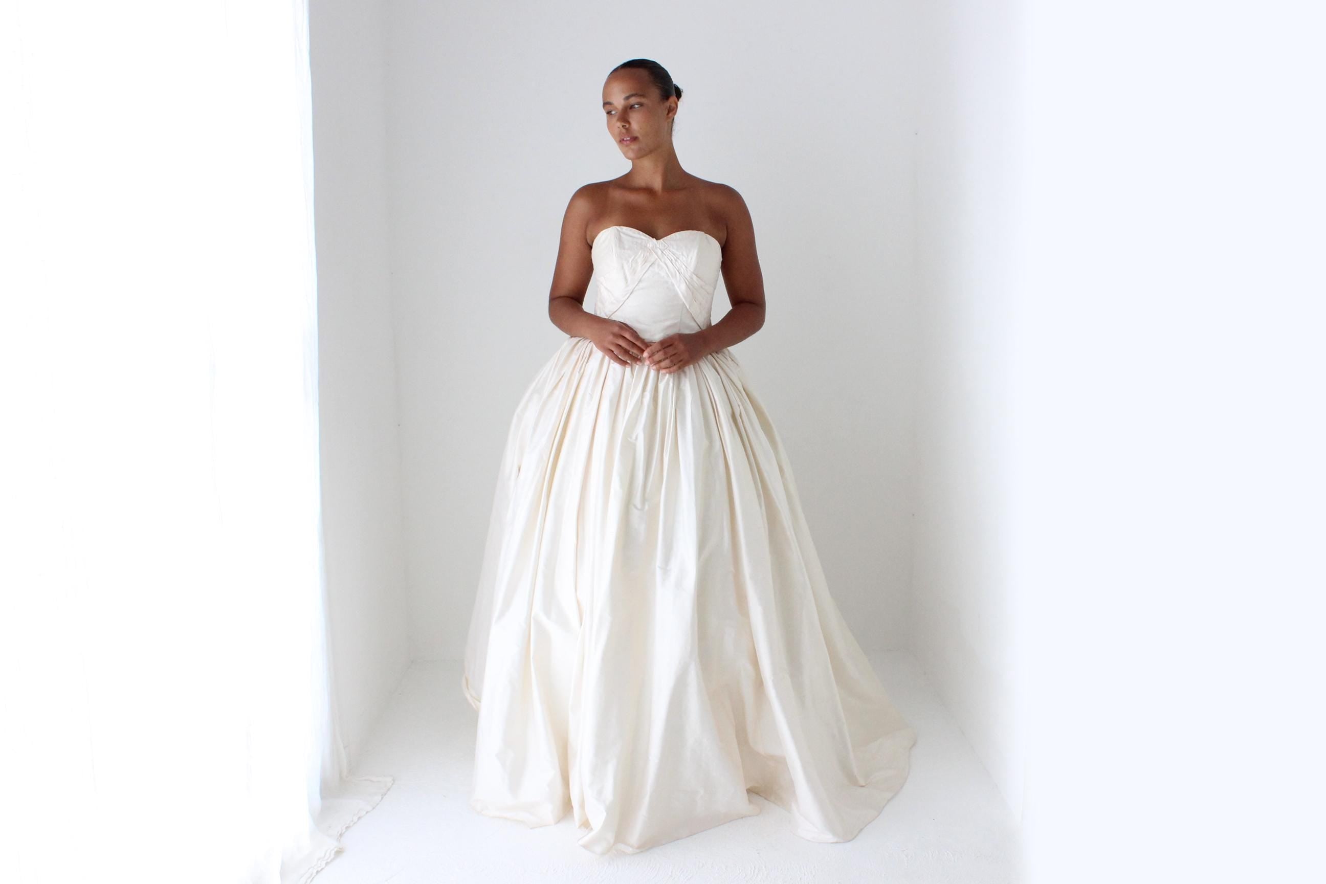 1990s Raw Silk Dupion Two Piece Top & Full Skirt Set