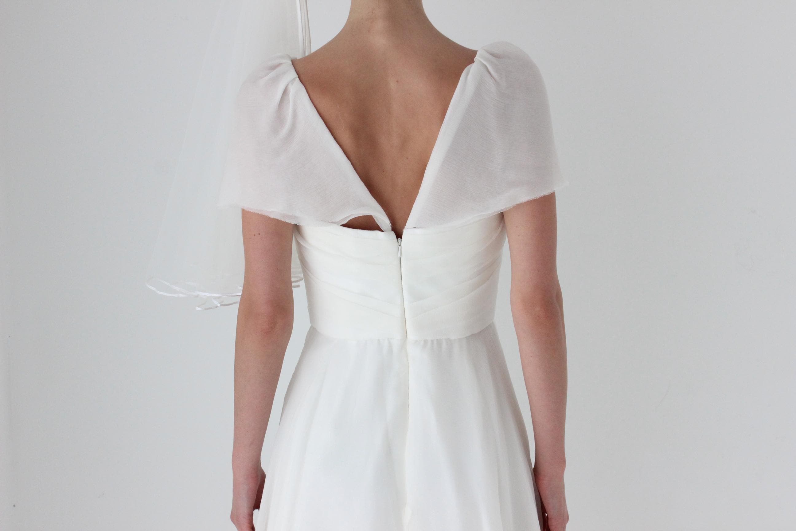 2000s AMSALE Crinkle Silk Georgette Flutter Sleeve Mini
