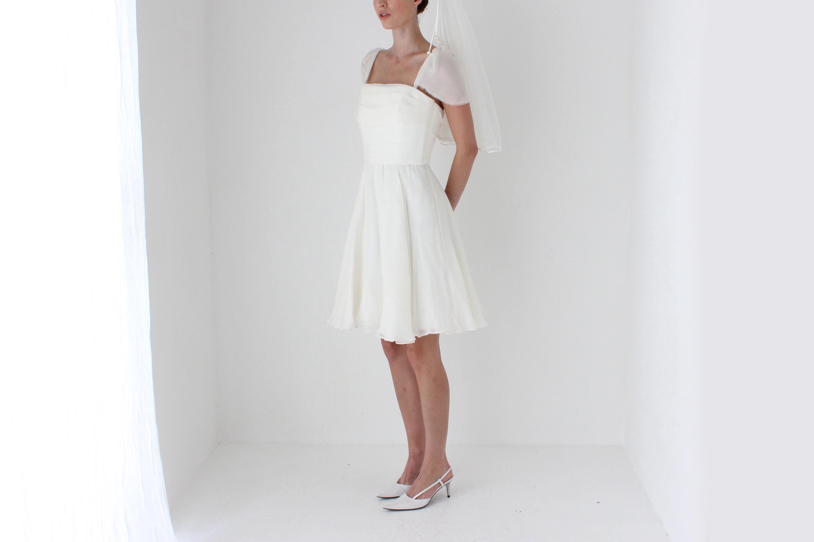 2000s AMSALE Crinkle Silk Georgette Flutter Sleeve Mini