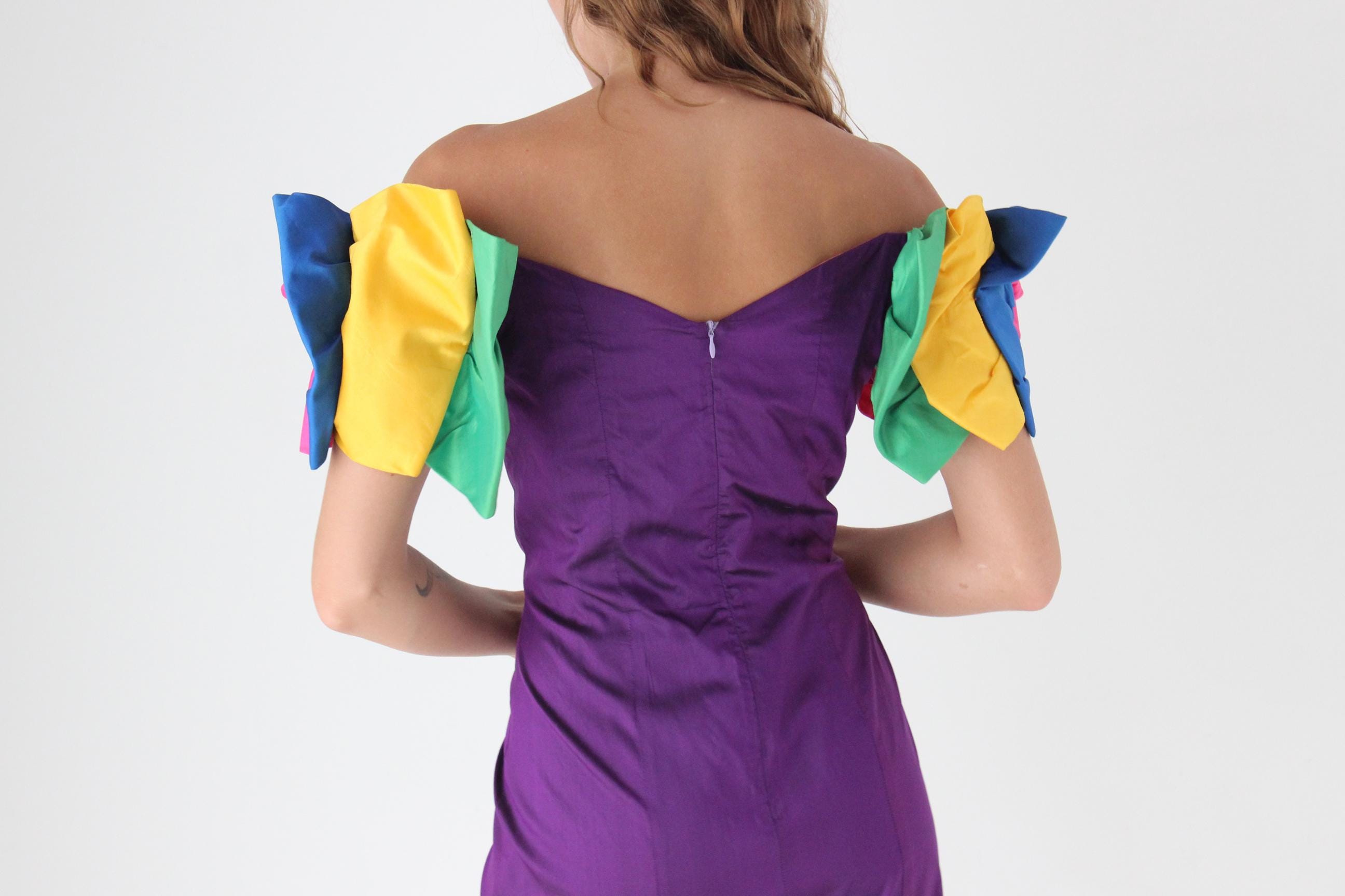 Sculptural 80s Rainbow Origami Mini