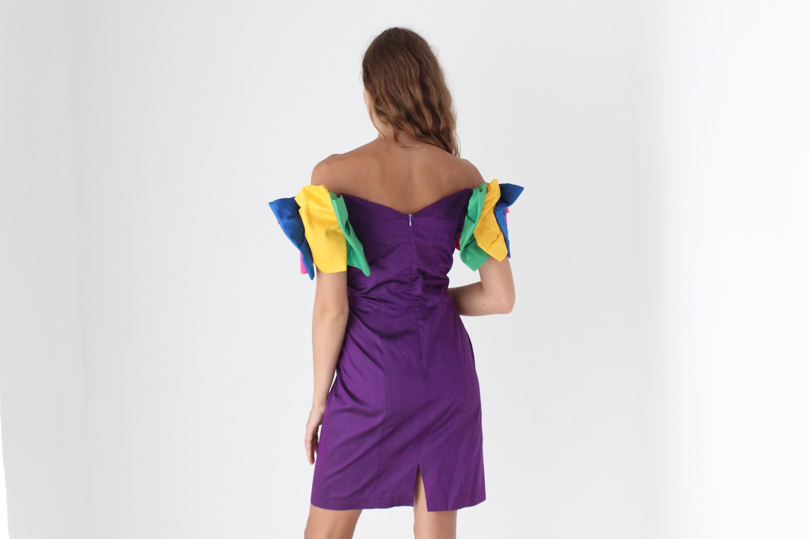 Sculptural 80s Rainbow Origami Mini