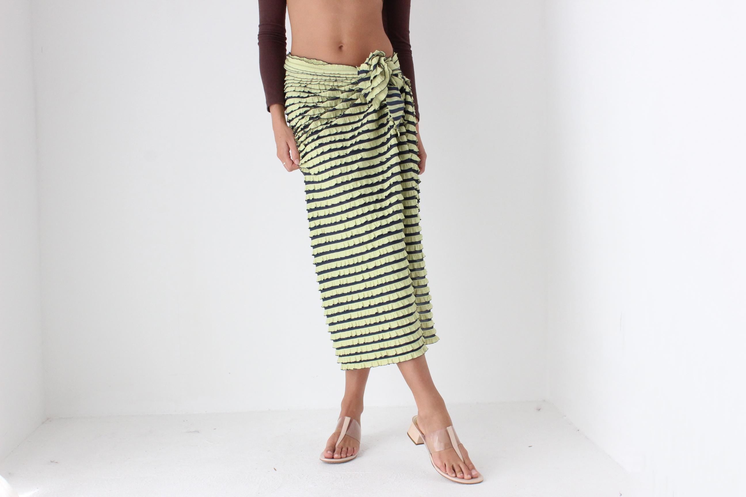 90s 3D Frill Sarong / Tie Up Skirt