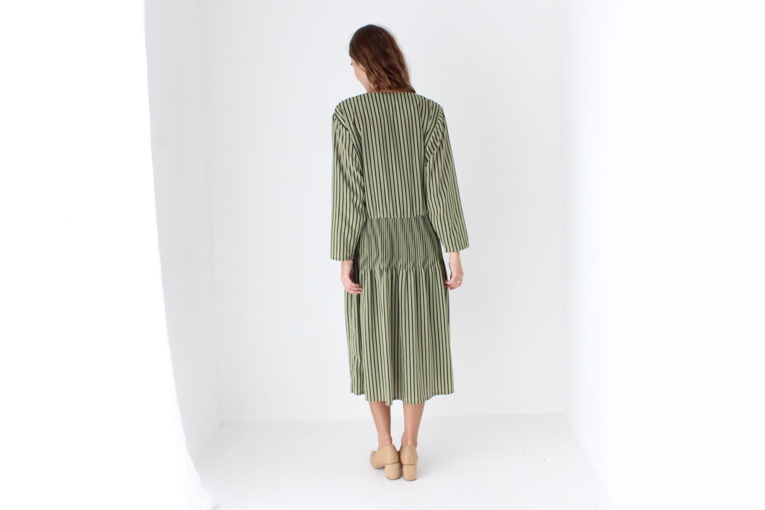 80s Australian Vintage Relaxed Striped Drop Waist Dress