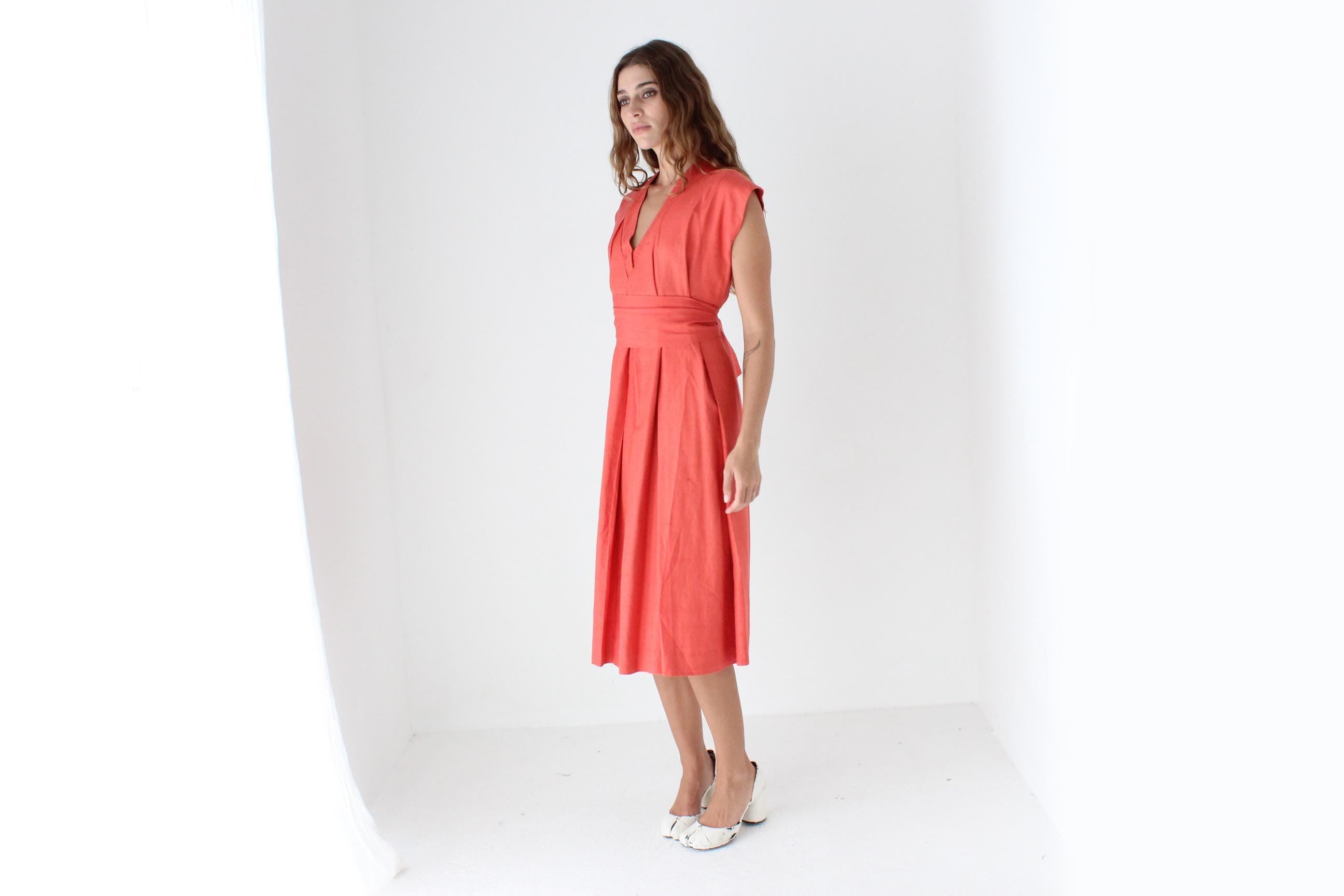 Handmade 80s Relaxed Coral V Neck Dress w/ Sash