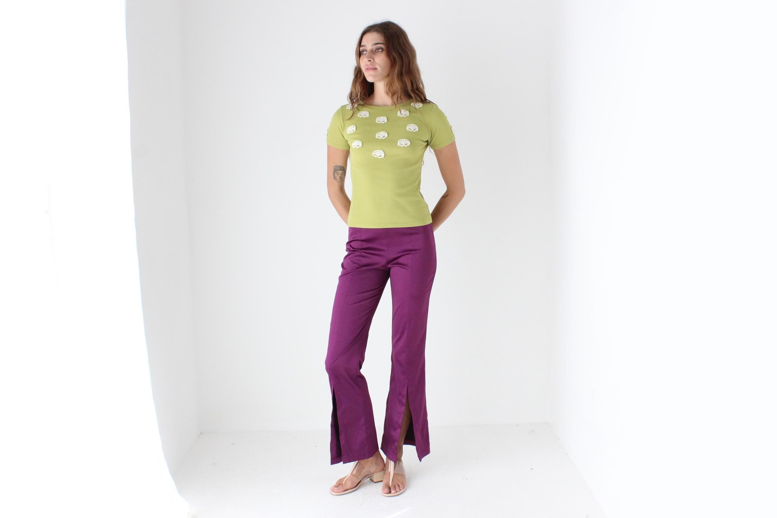 Cutest 80s Stretch Tee w/ Crochet Shells
