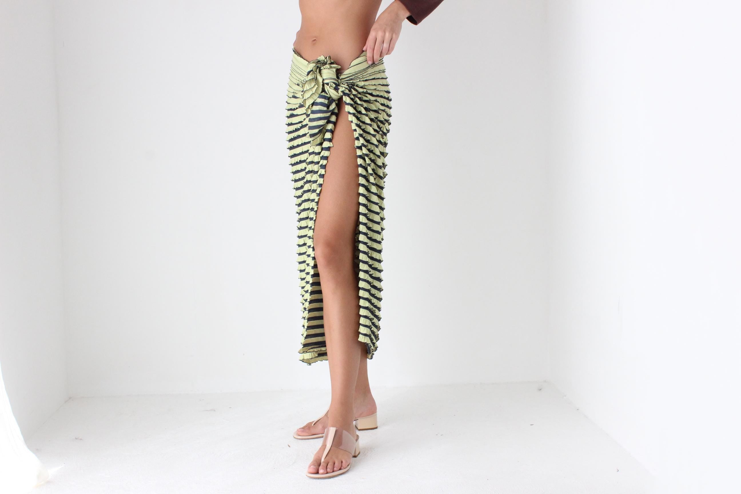 90s 3D Frill Sarong / Tie Up Skirt