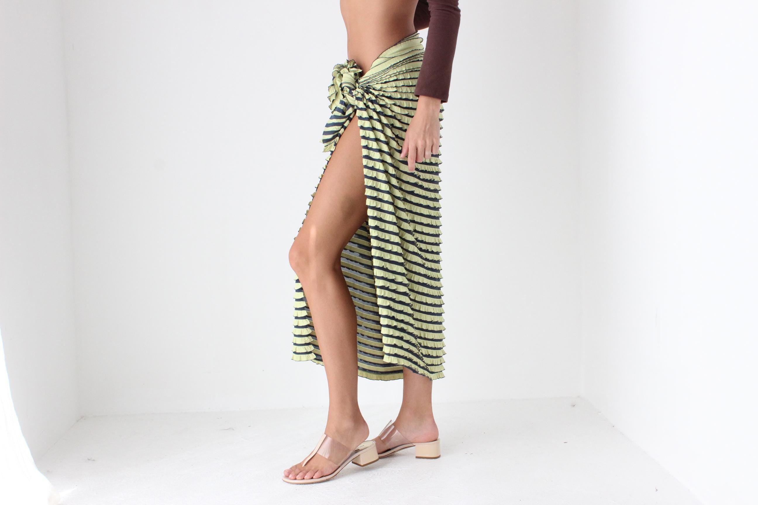 90s 3D Frill Sarong / Tie Up Skirt
