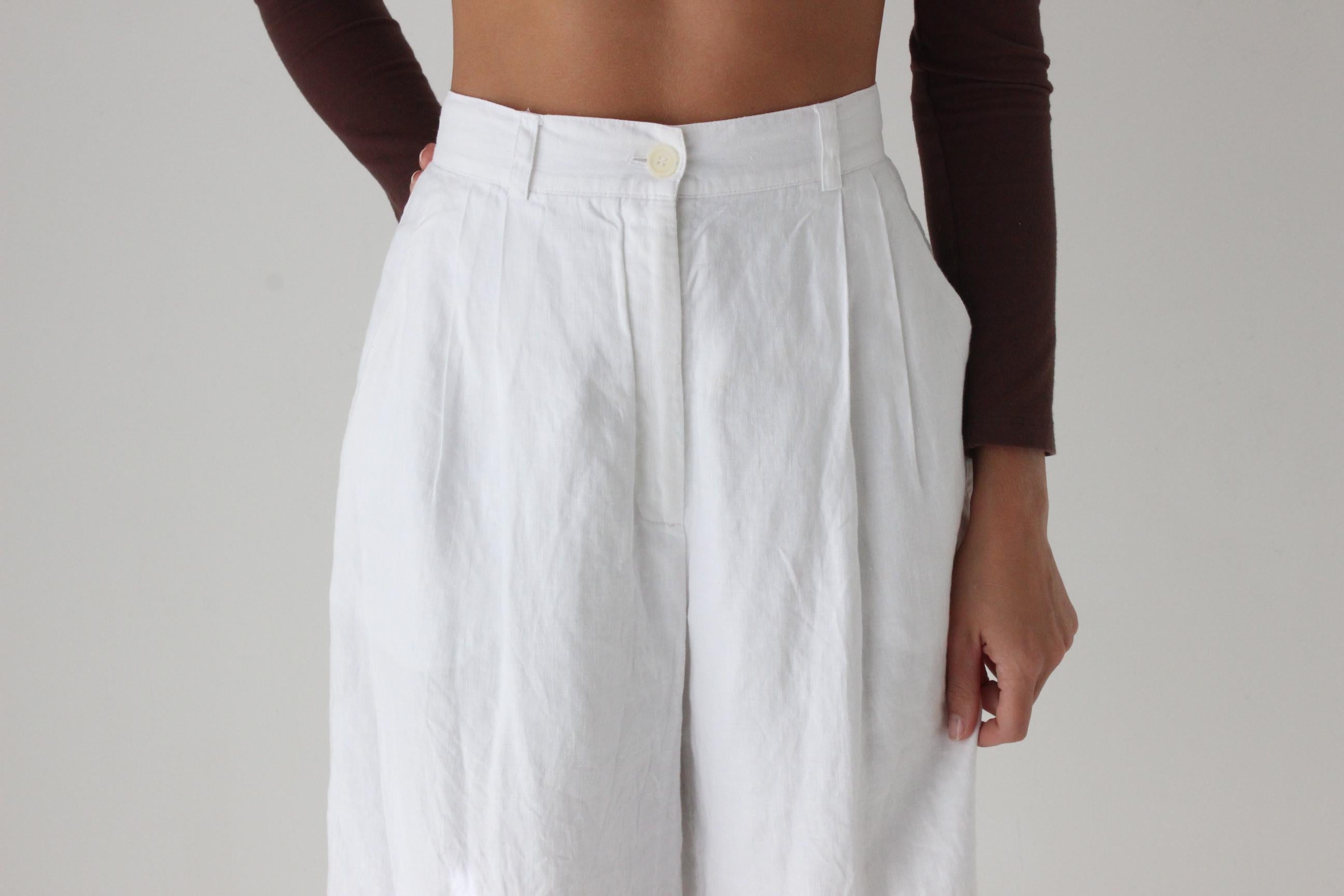 90s Laura Ashley White Linen Tailored Shorts
