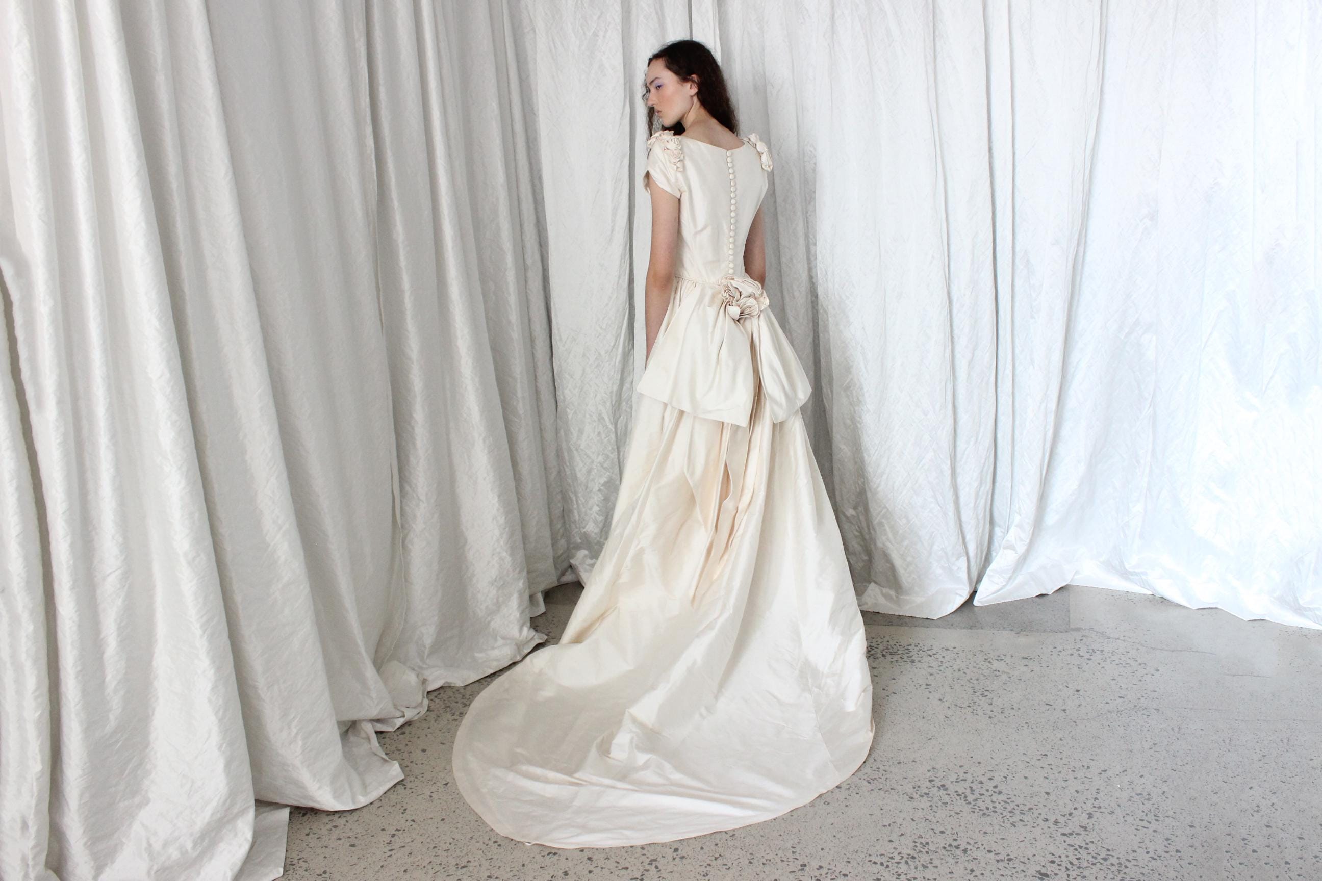 90s Silk Dupion Scoop Neck, Short Sleeve, Basque Waist Wedding Gown w/ Rosettes, Bow Train