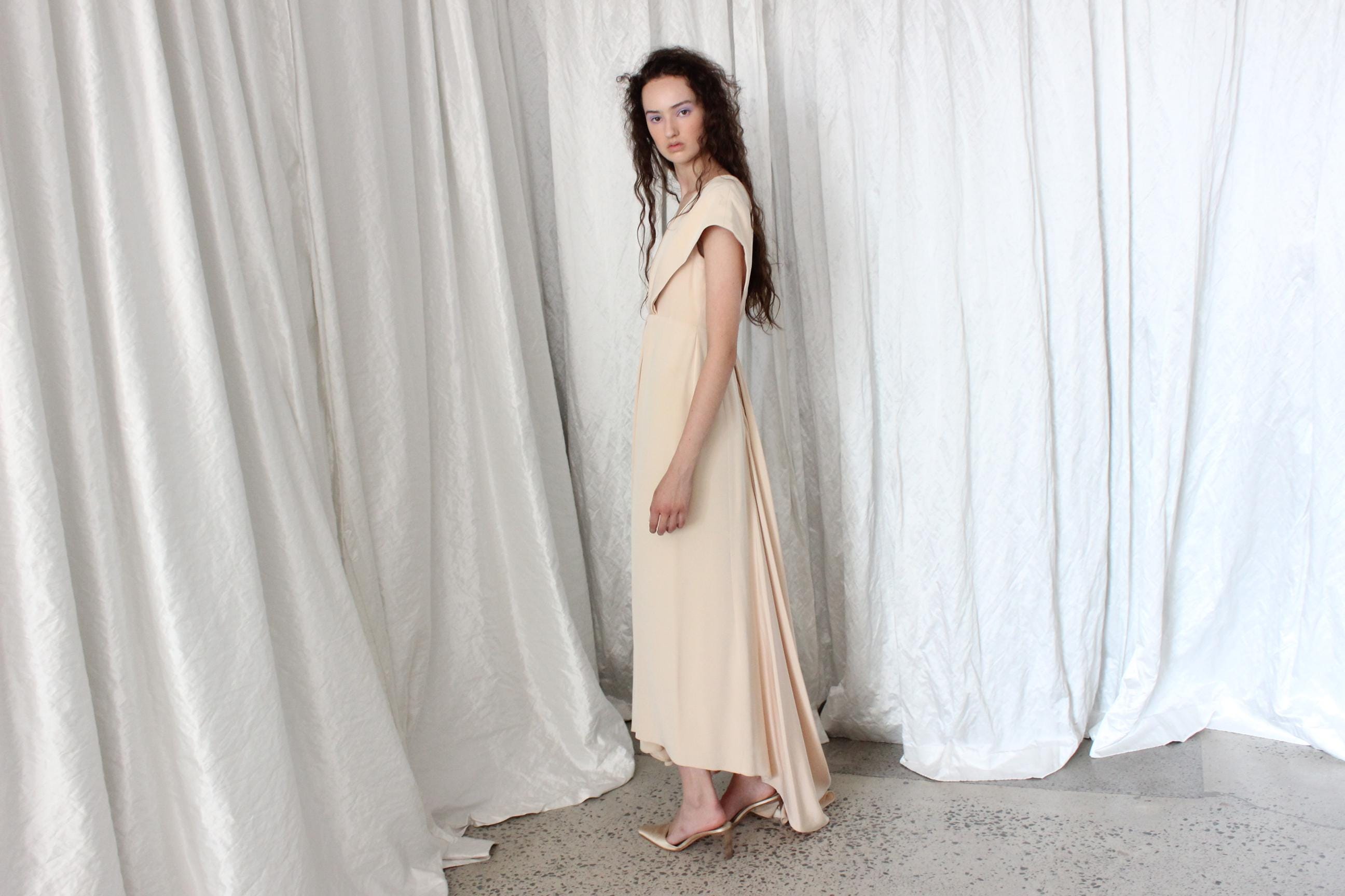 2000s New York Designer Sample Peach Silk Sculptural Gown
